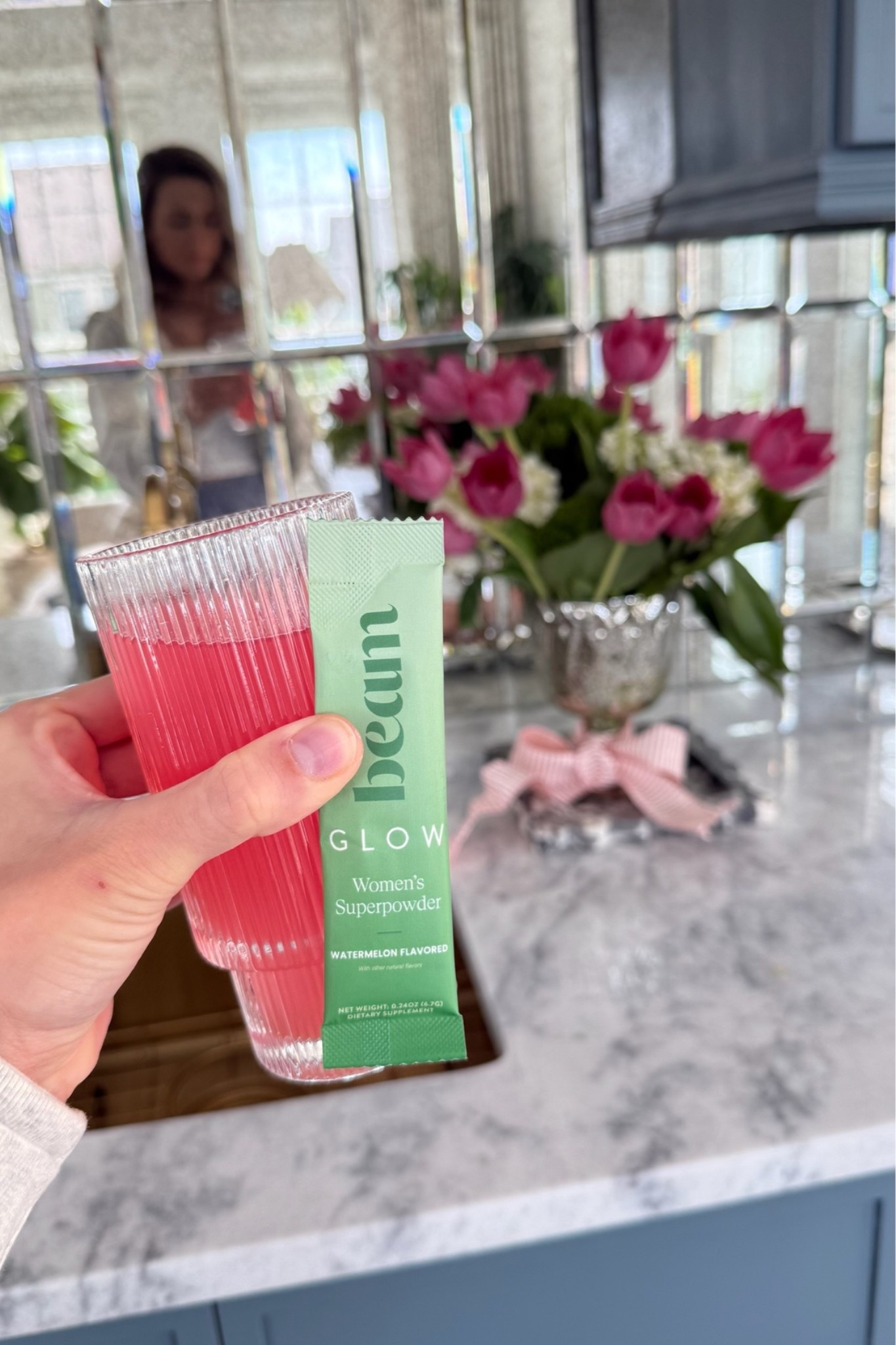 Just added this glow drink into my daily routine. I’m loving the watermelon flavor, it feels like a little treat. It’s supposed to help with hormone health, collagen production, and hair, skin, and nail health. So far I’m feeling a little more balanced and my nails seem stronger.