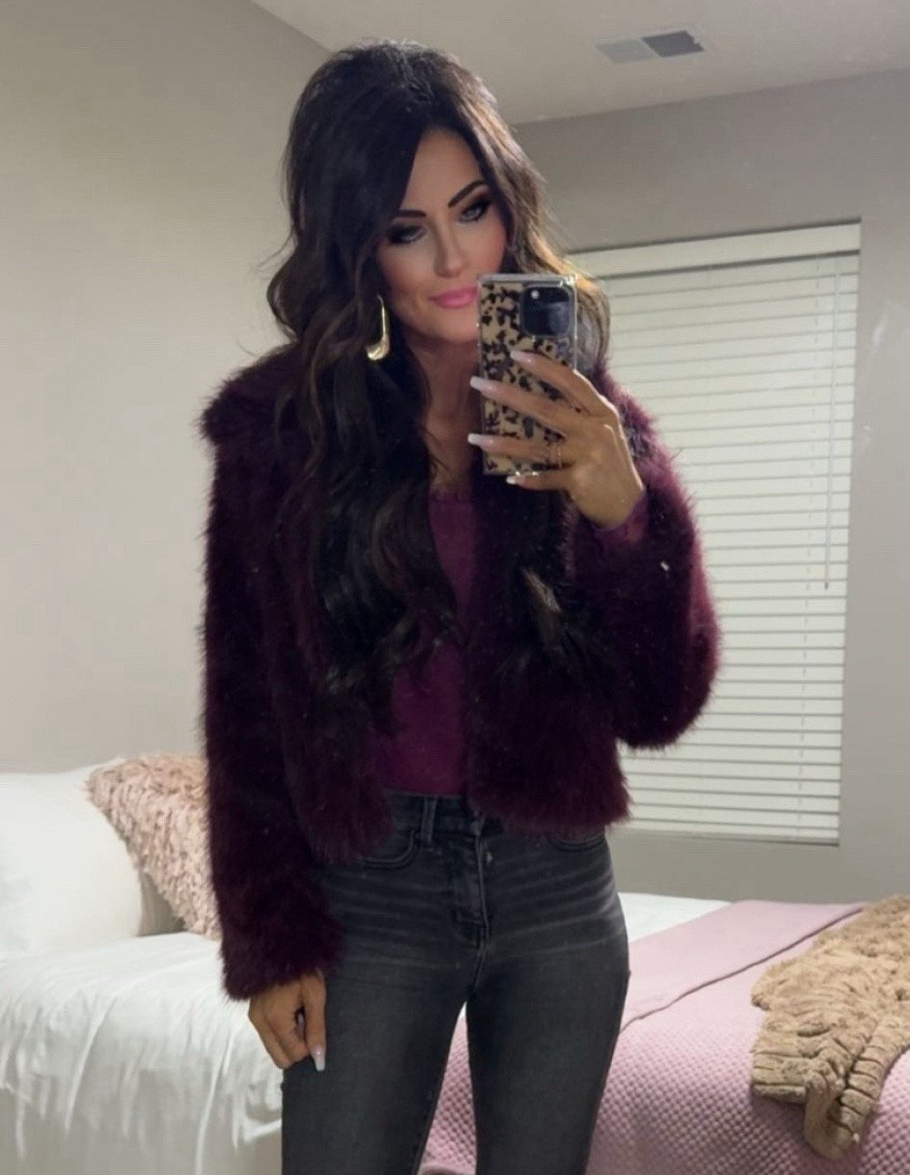 Faux fur jacket on sale
$14
Valentines outfit
Date Night outfit
Mom outfit
Winter outfit

#LTKgrwm #LTKmomlife

#LTKgrwm