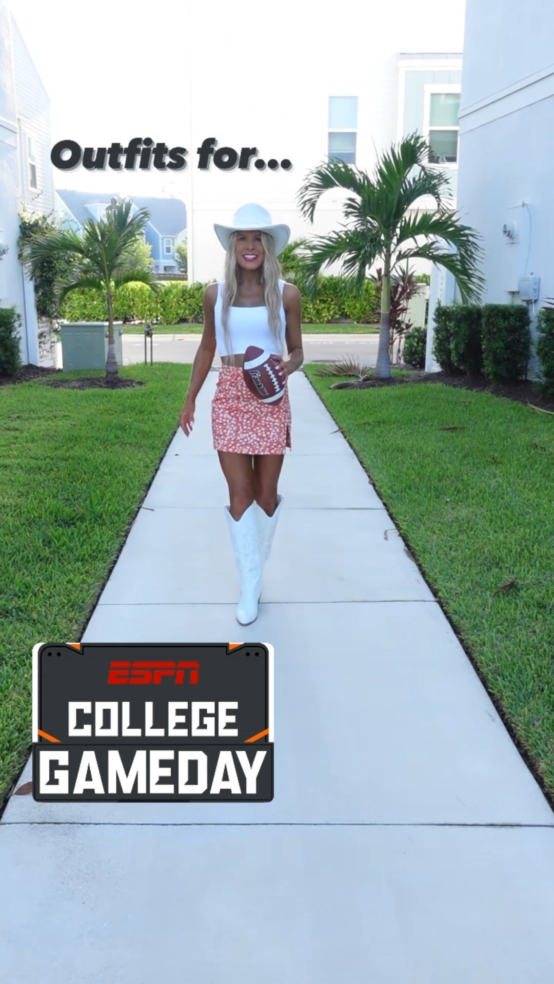 GAME DAY OUTFITS! Wear these college football game day outfits when it’s tailgate time! 

Football fan gear, college football outfit, tailgate outfit

#LTKFindsUnder50 #LTKStyleTip #LTKSeasonal
