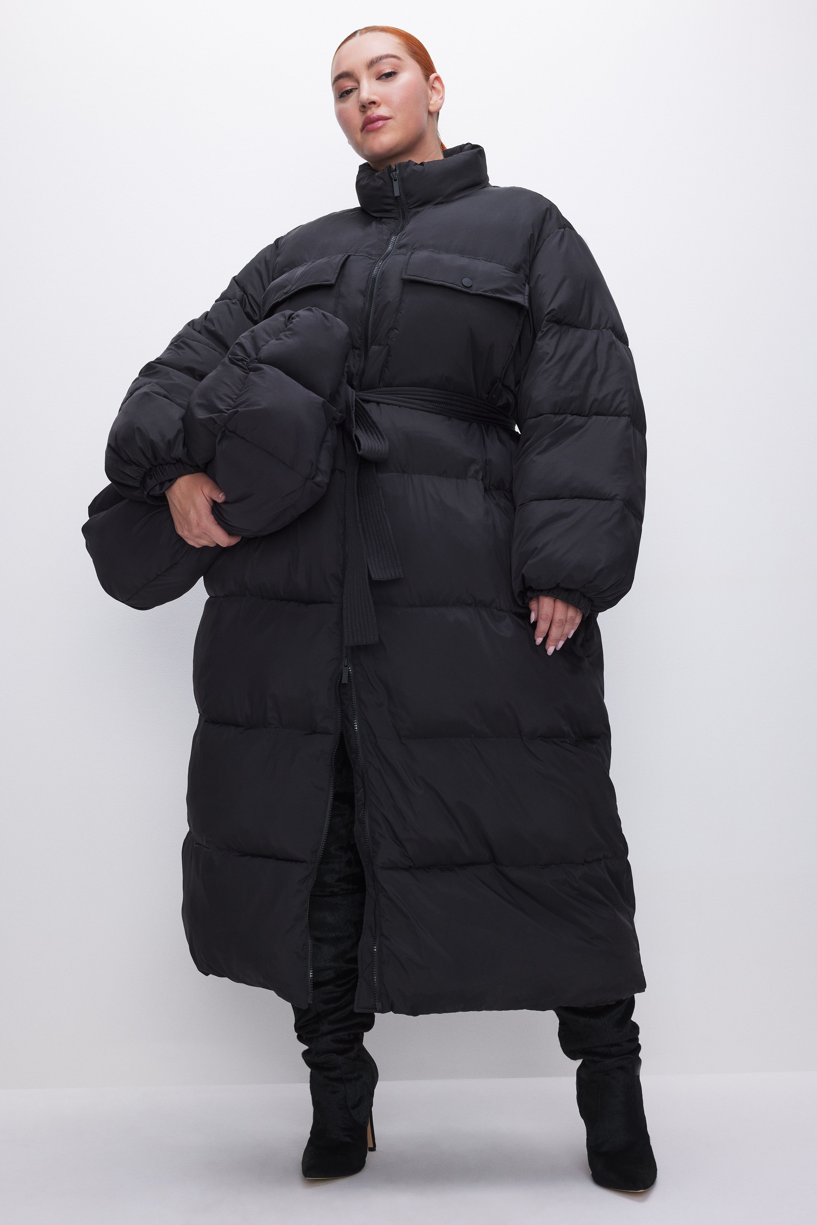 BELTED PUFFER COAT | Good American