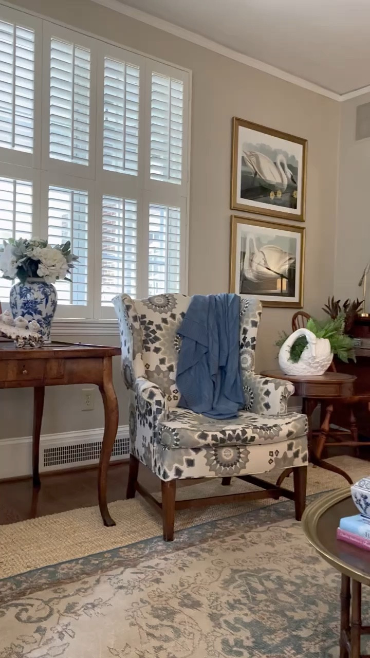 Rainy day blues are in full swing over here, and honestly, I'm not mad about it.
It's the perfect excuse
to get cozy inside. With the lights dimmed, candles flickering softly, and my comfiest blanket wrapped around me, l'm all set to dive into a binge-watching marathon. 💙
#coastalgrandmother #classicdesign #familyroomdecor #blueandwhitedecor #charminghome #southernlivingmag #thenewsouthern #myblueandwhitestyle #grandmillenialhome #classichome #ohghome #traditionalhome #interiordesign #southerninteriors #thecottagejournal #myblueandwhitehome
#myhousebeautiful #mycollectedlook #betterhomesandgarden #thecottagejournalmagazine #colonialhouse #mytradhome #antiquehome #familyroom #betterhomesandgardens #southernliving #grandmillennialdecor #coastaldecor

#LTKVideo #LTKstyletip #LTKhome