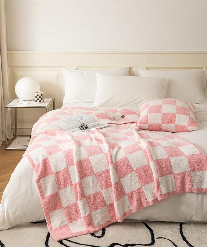 Ultra-Soft Buffalo Checkerboard Grid Fluffy Microfiber Knitted Throw Blanket Super Cozy Lightweig... | Amazon (US)