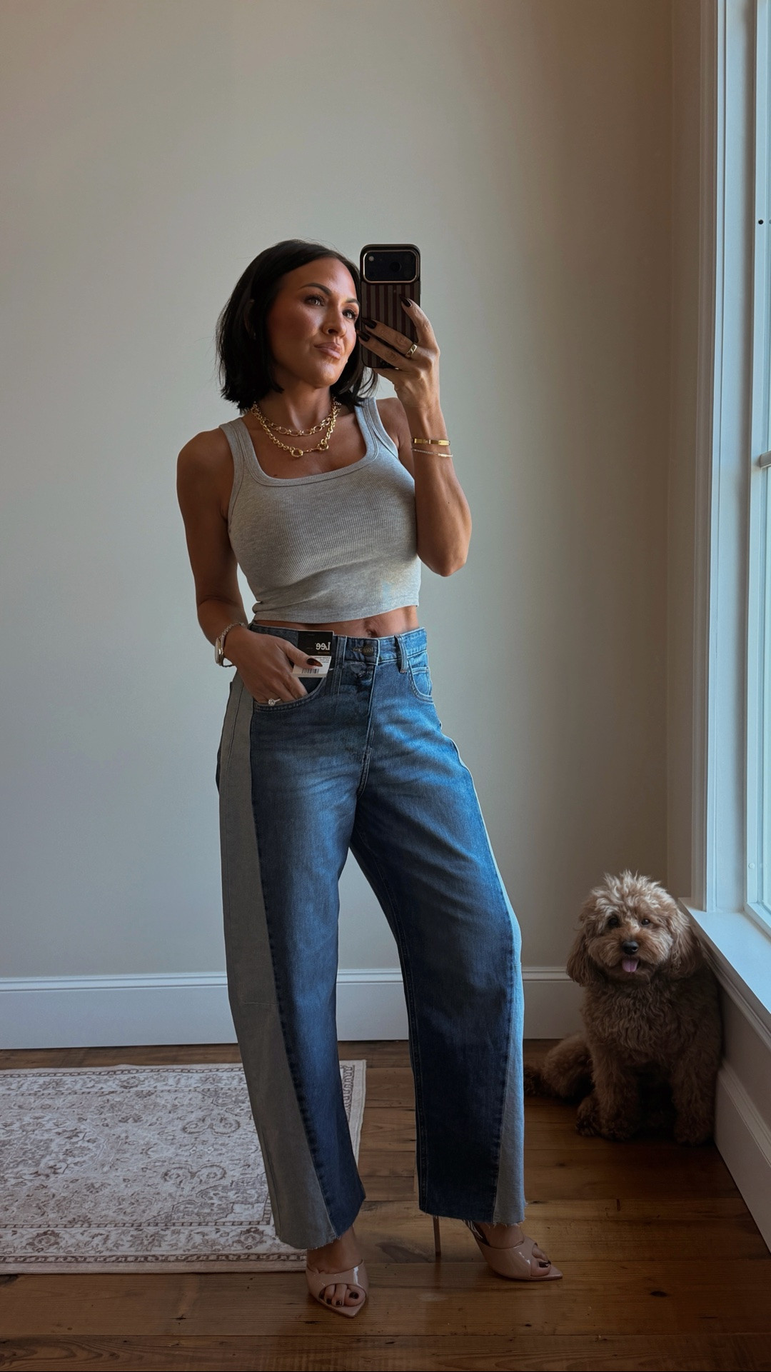 Walmart did NOT need to make $34 JEANS this good. 👀
The two-tone denim is what got me. They’re different without being too different, and they make a basic top look way more interesting. For $34, these were such a fun find.