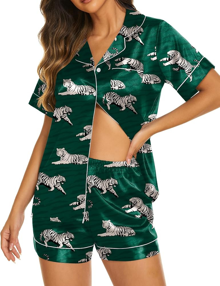 Ekouaer Silk Pajamas for Women Short Sleeve Sleepwear Soft Button Down Loungewear 2 Piece Satin P... | Amazon (US)