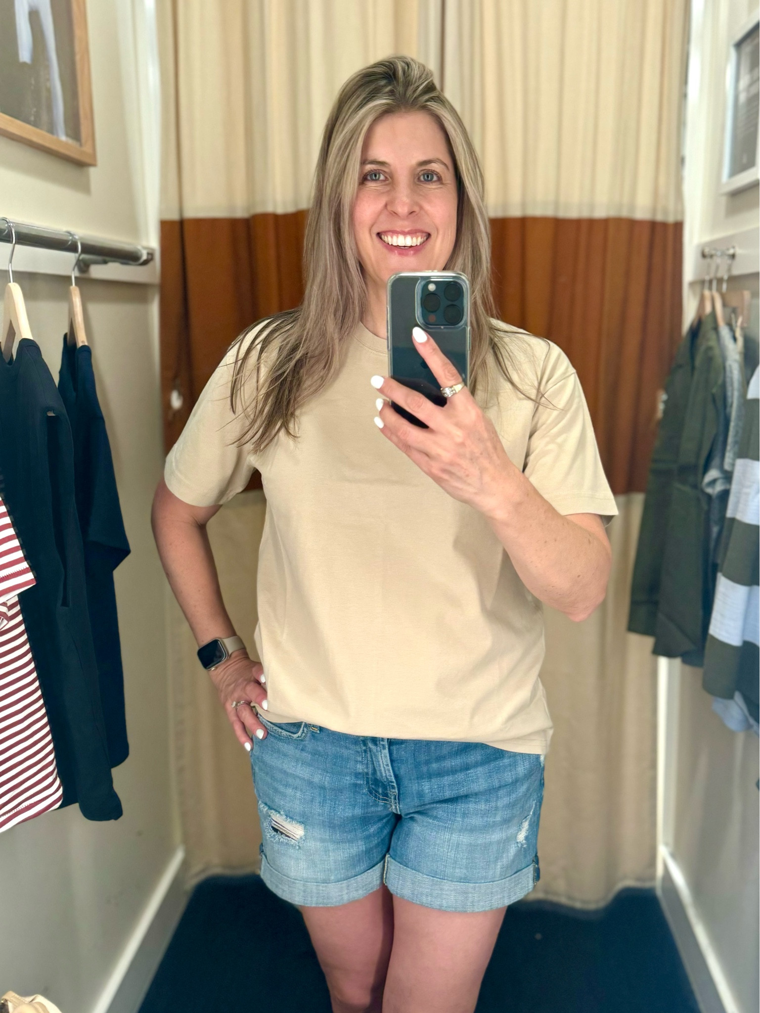 This Madewell cotton relaxed oversized tee reminds me of Free People in terms of fit and fabric softness. Wearing my usual small here for a perfectly oversized look. Color is toasted cashew. Shorts are my most worn every summer! Linking this year’s color, same style, true to size. 

Madewell, oversized tee, transitional fall fashion, relaxed summer look, 7 for All Mankind shorts 

#LTKfindsunder100 #LTKSeasonal