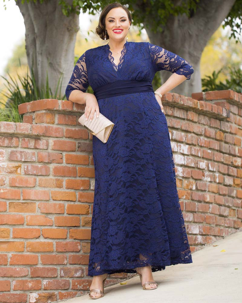 Screen Siren Lace Evening Gown | Kiyonna Clothing