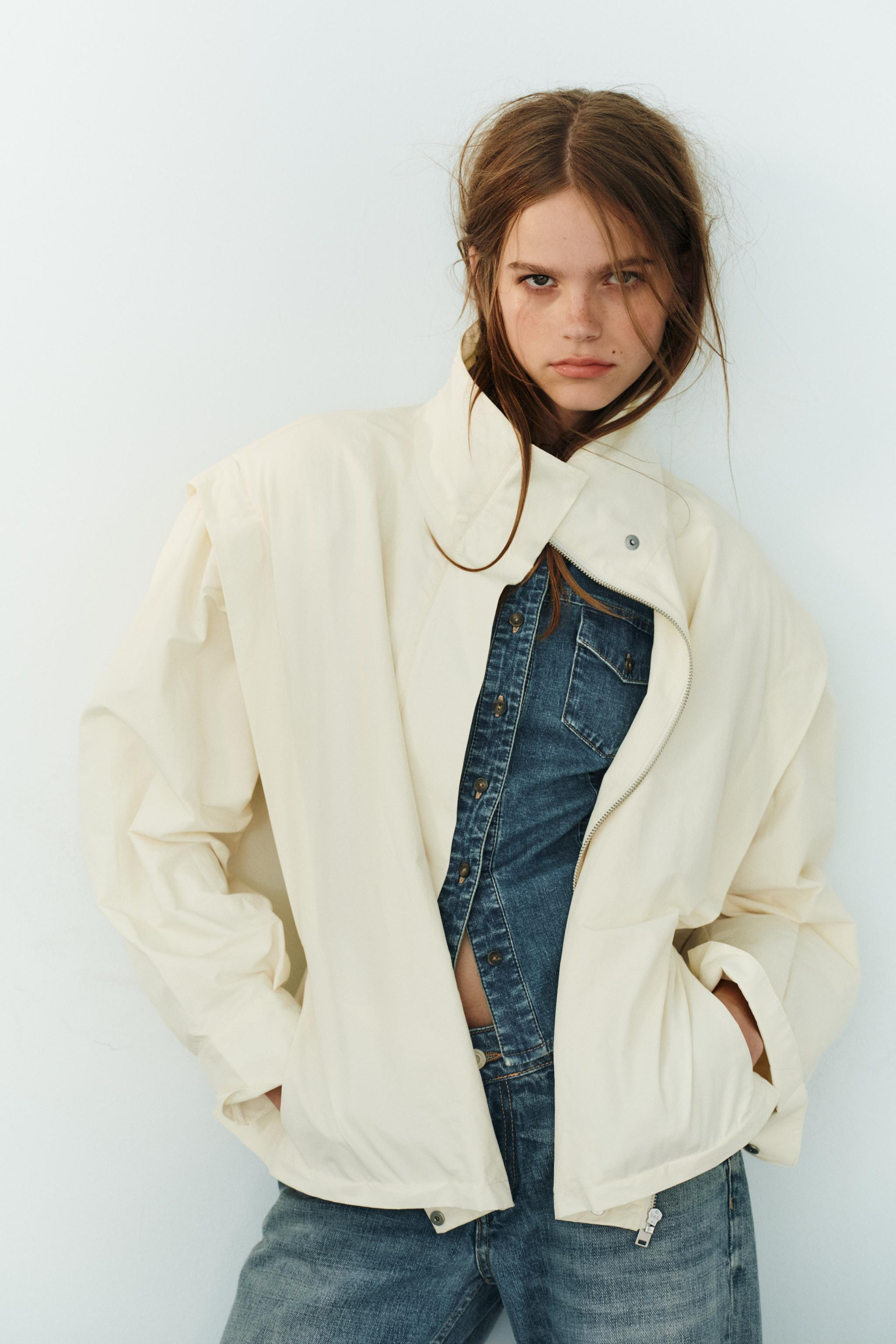 STAND-UP COLLAR BELTED JACKET | Zara US