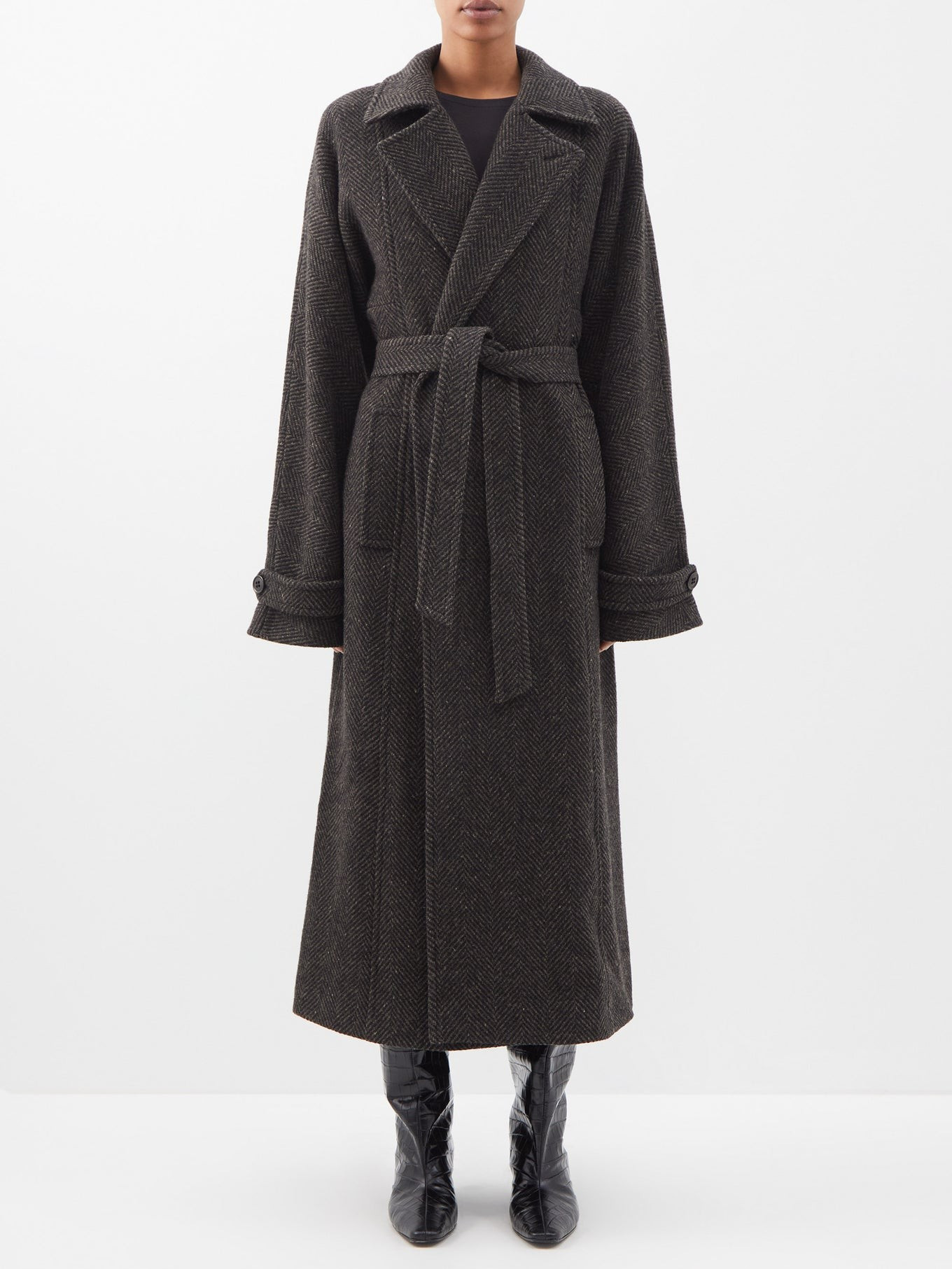 Oversized belted herringbone wool coat | Raey | Matches (US)