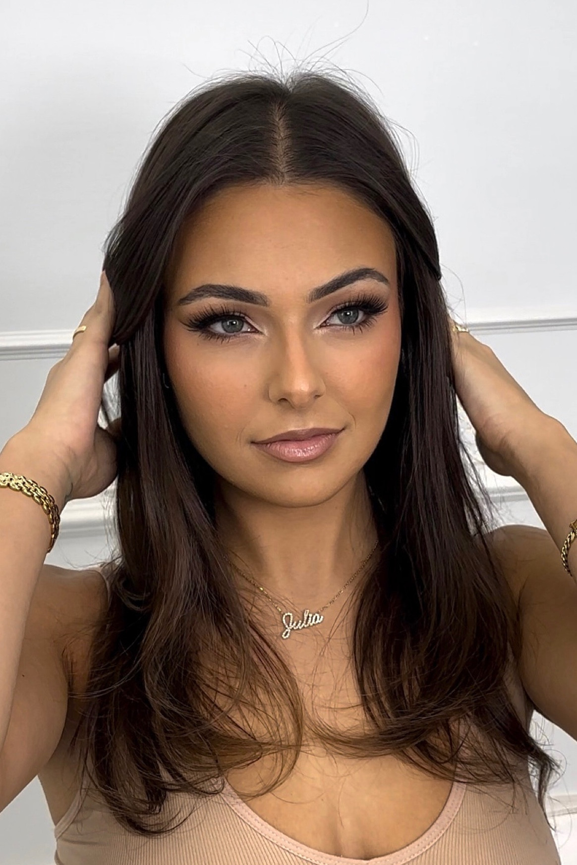 taupe inspired glam 🤎


#LTKbeauty #LTKMostLoved #LTKstyletip