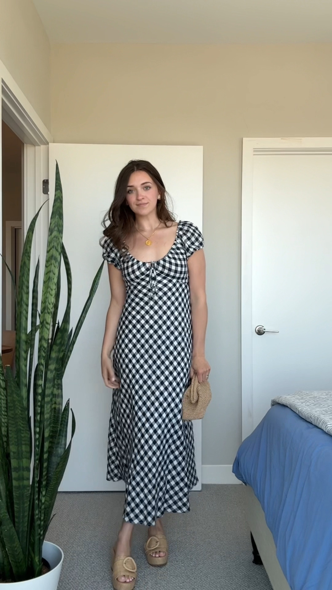 Spring gingham 🌷 

Gingham dress, GAPxDoen, dress, casual dress, spring dress, spring style, summer dress, rattan, gingham

#LTKShoeCrush #LTKStyleTip #LTKSeasonal