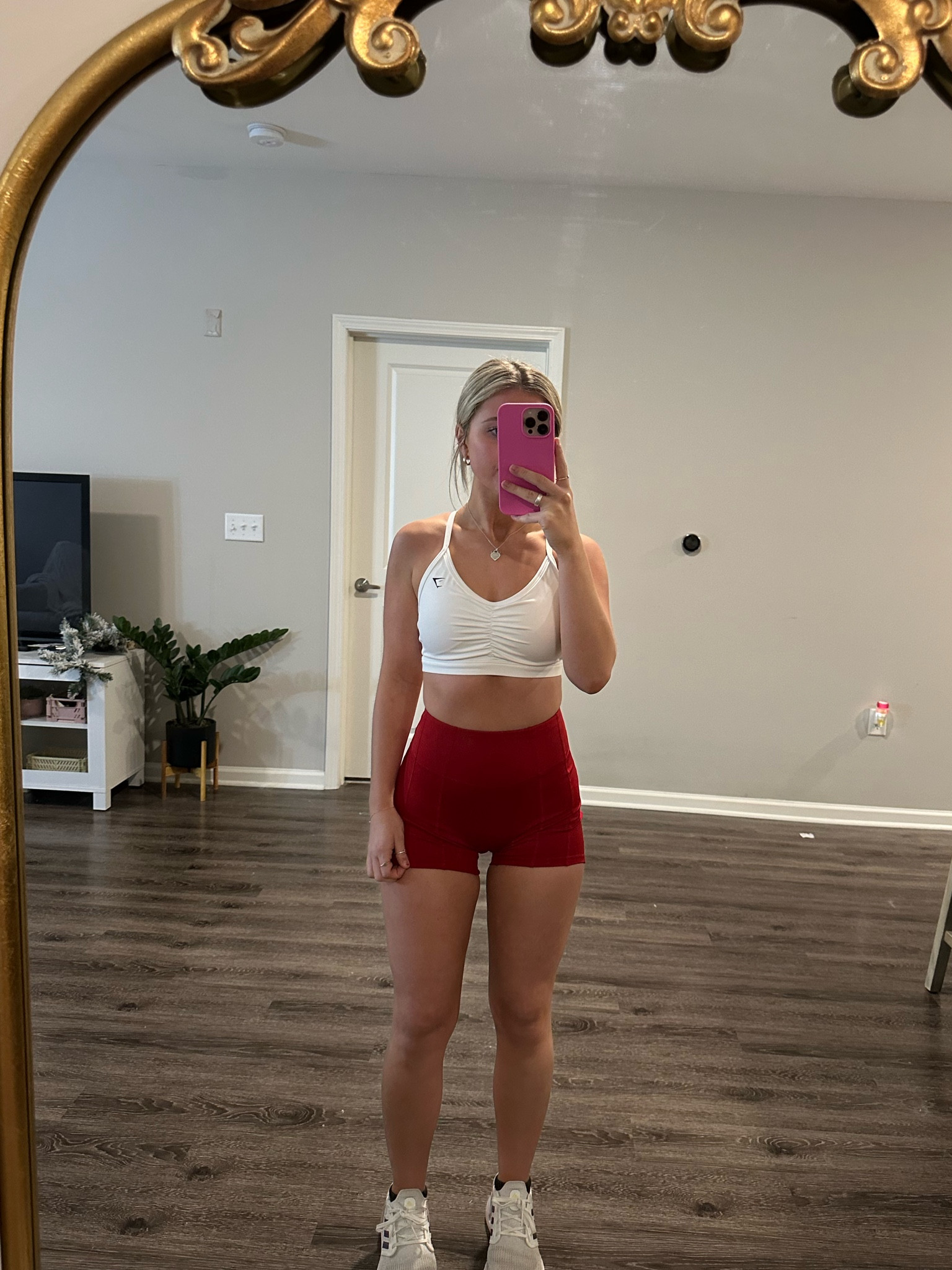 Top S
Bottoms S

#LTKfitness #LTKstyletip #LTKfindsunder50