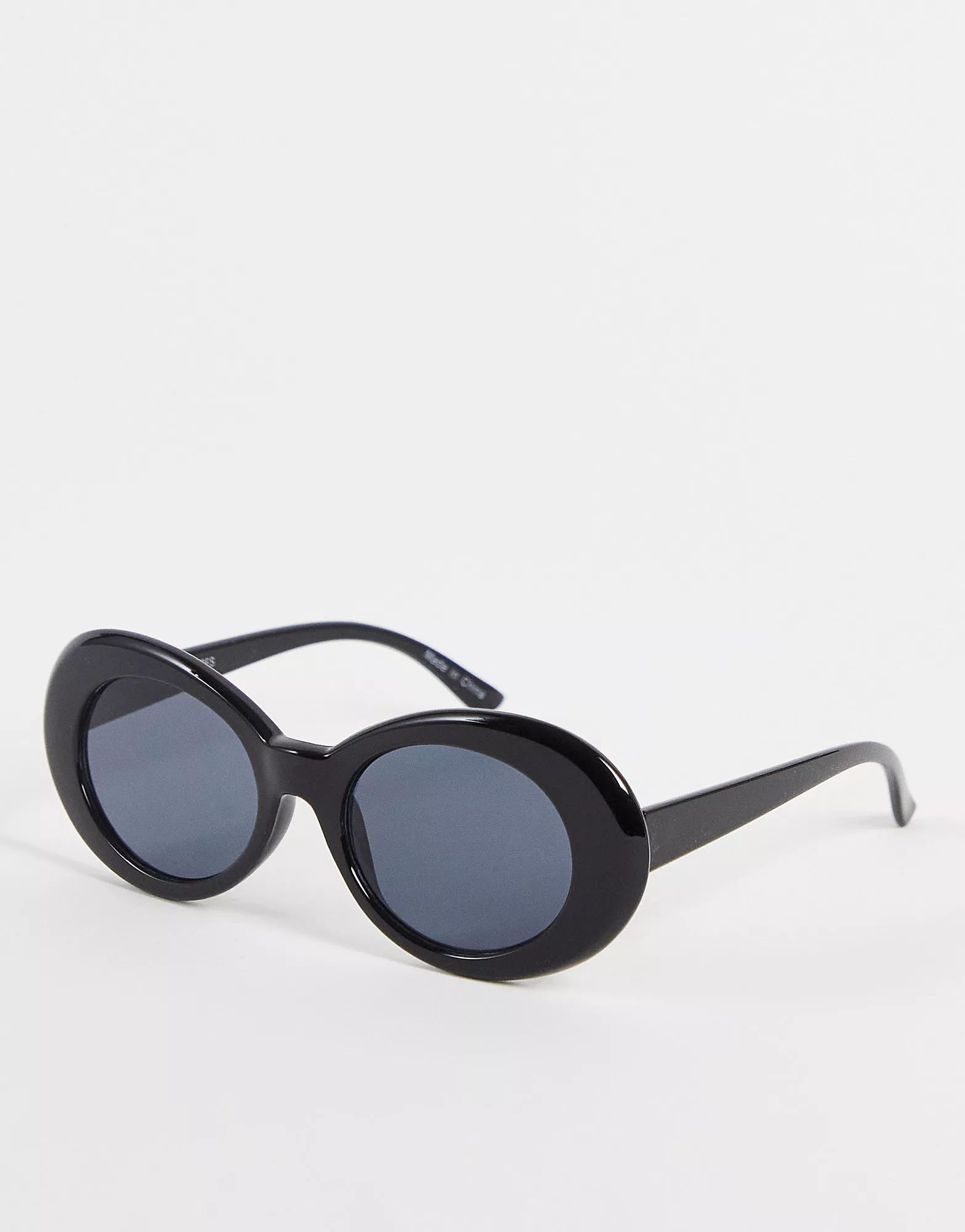 Pieces oversized sunglasses in black | ASOS (Global)