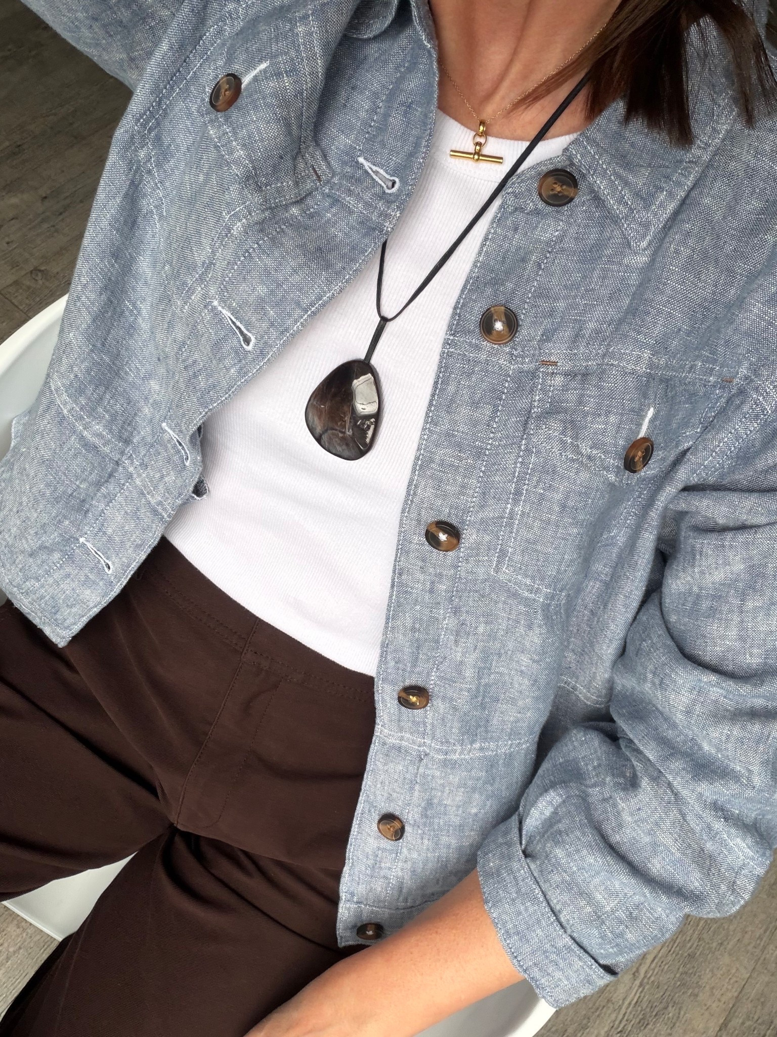 I wore the beige version of this jacket so much last year I couldn’t resist adding this chambray version to my summer wardrobe. 
The ideal summer-weight jacket, perfect to pair with brown so I’ve gone for the jersey barrel trousers I wear on repeat 🤎💙
I wear a 12 jacket and medium trousers.

#LTKstyletip #LTKspring #LTKsummer