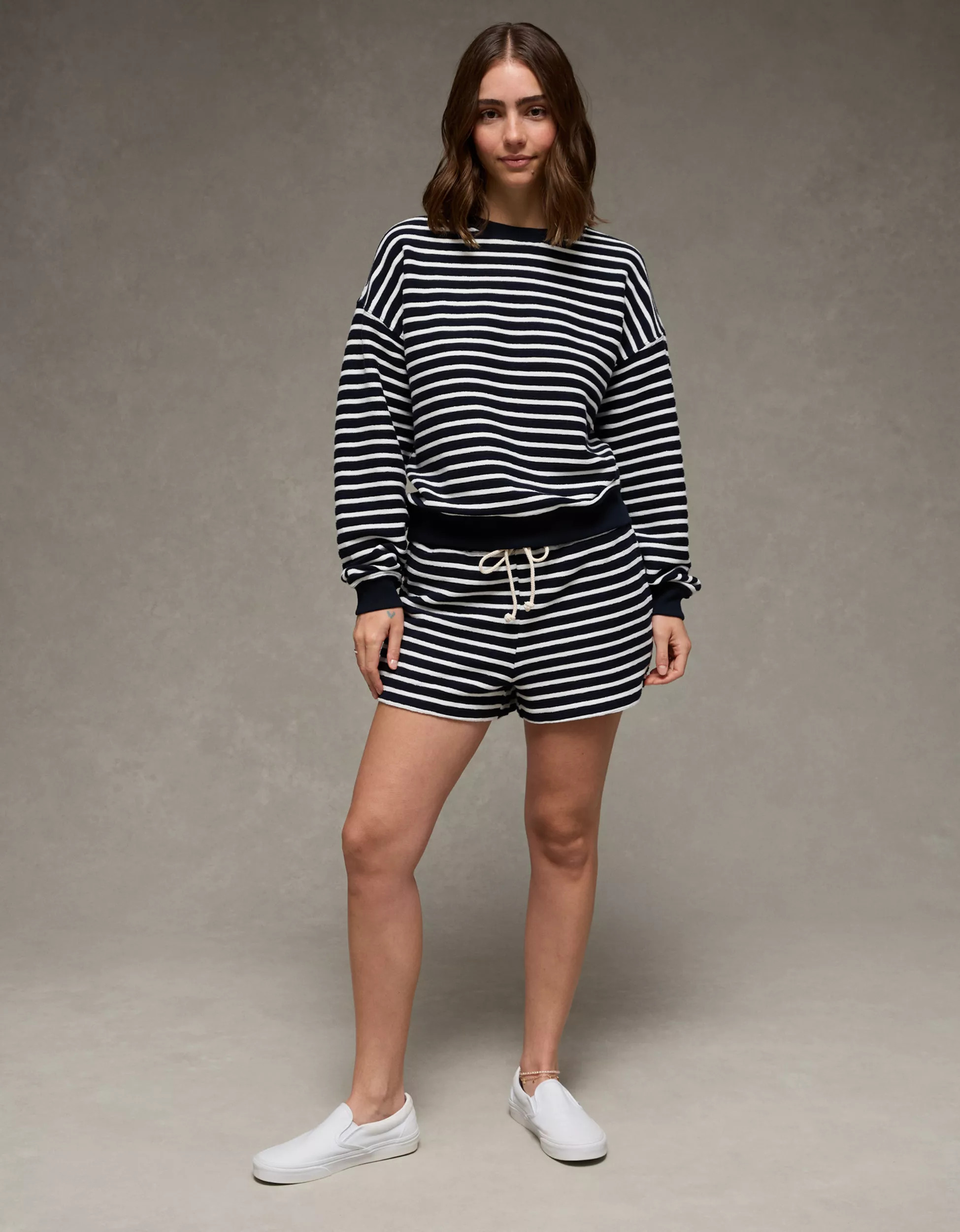 AE Textured Crew Neck Sweatshirt | American Eagle Outfitters (US & CA)