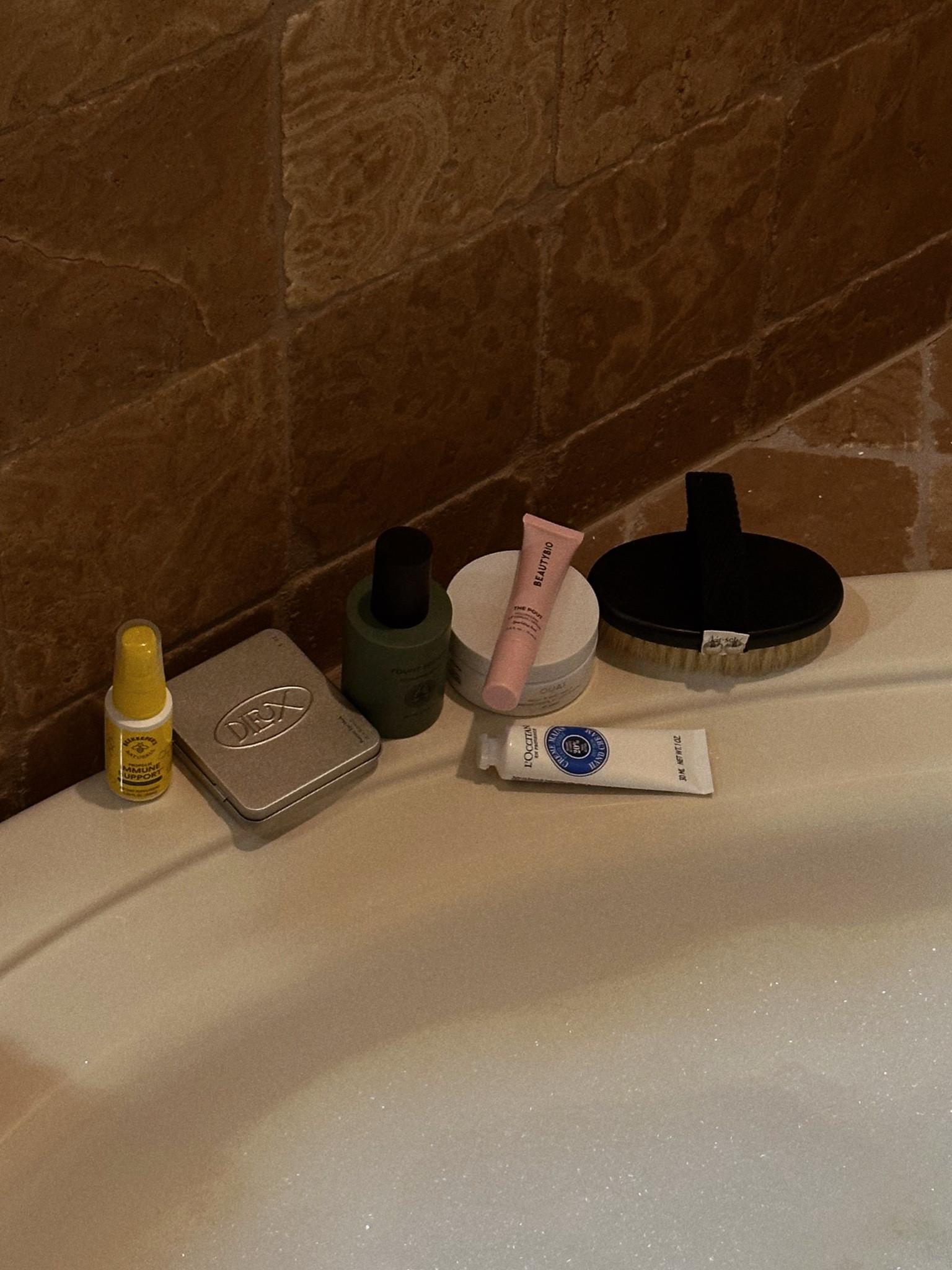 Go-to everyday wellness products, perfect for holiday shopping and stocking stuffers! 

#LTKHoliday #LTKSaleAlert #LTKCyberWeek