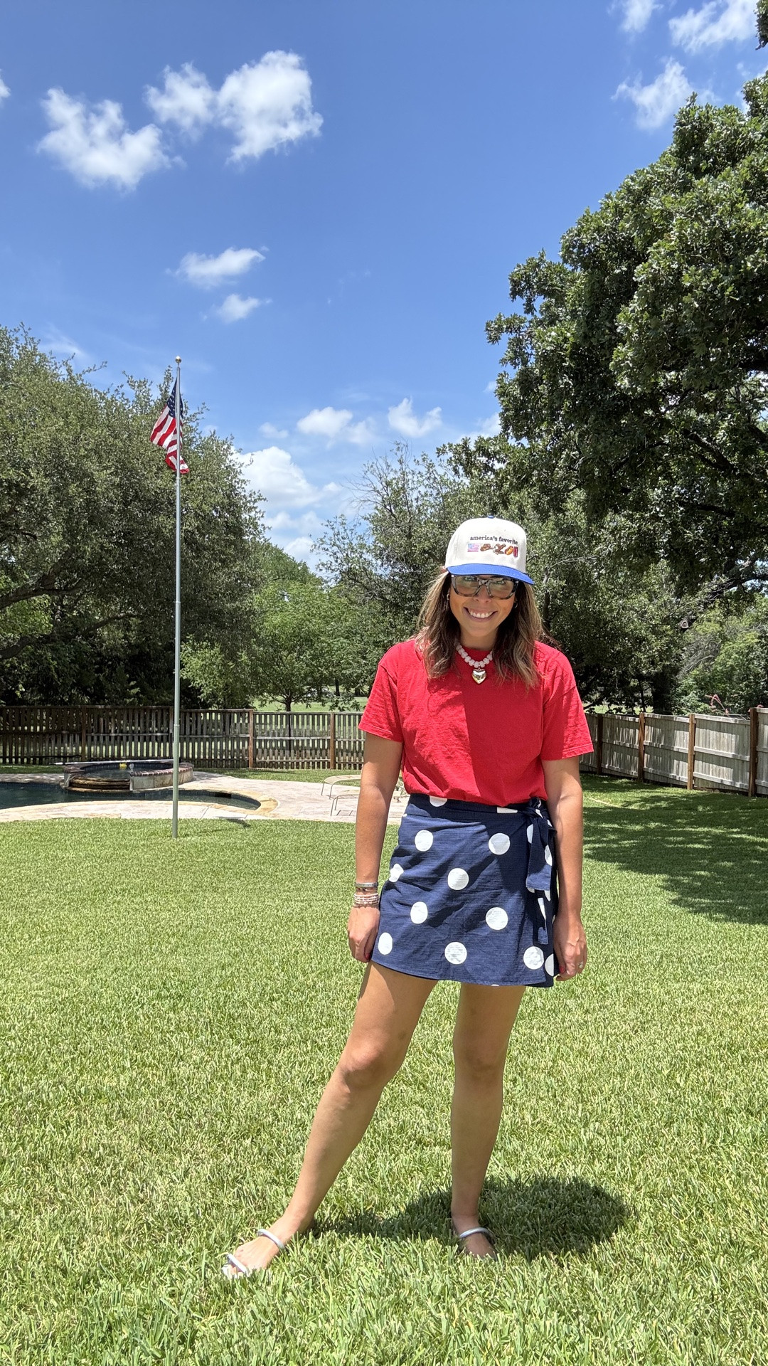 The most comfy patriotic outfit you could ever have ❤️🤍💙✨

#LTKootd #LTKmomlife #LTKMidsize