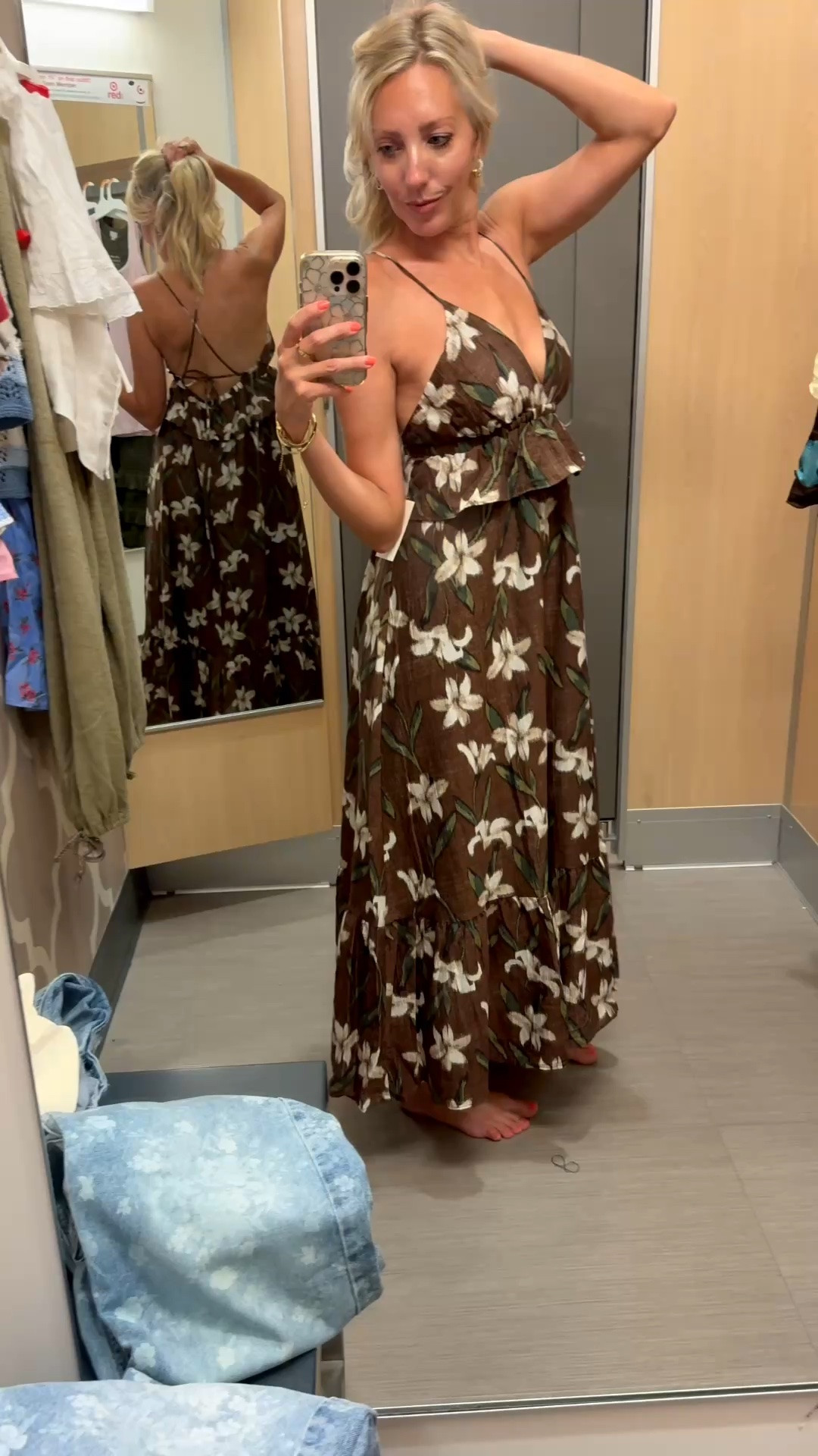 🚨Target Circle Deals🚨This @Target try-on is SO good! Almost all of it is currently on sale, but I wanted to post everything because sale or not, some things just had to come home with me.🏡

#LTKootd #LTKOver40 #LTKmomlife
