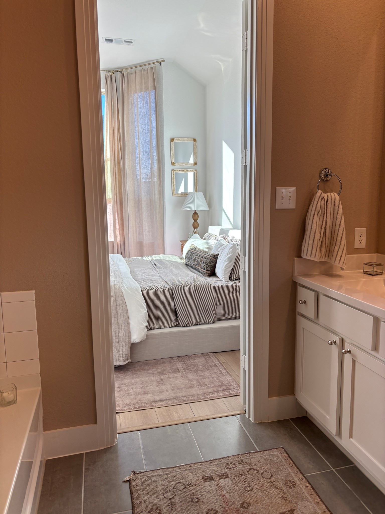 Code CE—BLAKE for 20% off @cozyearth 