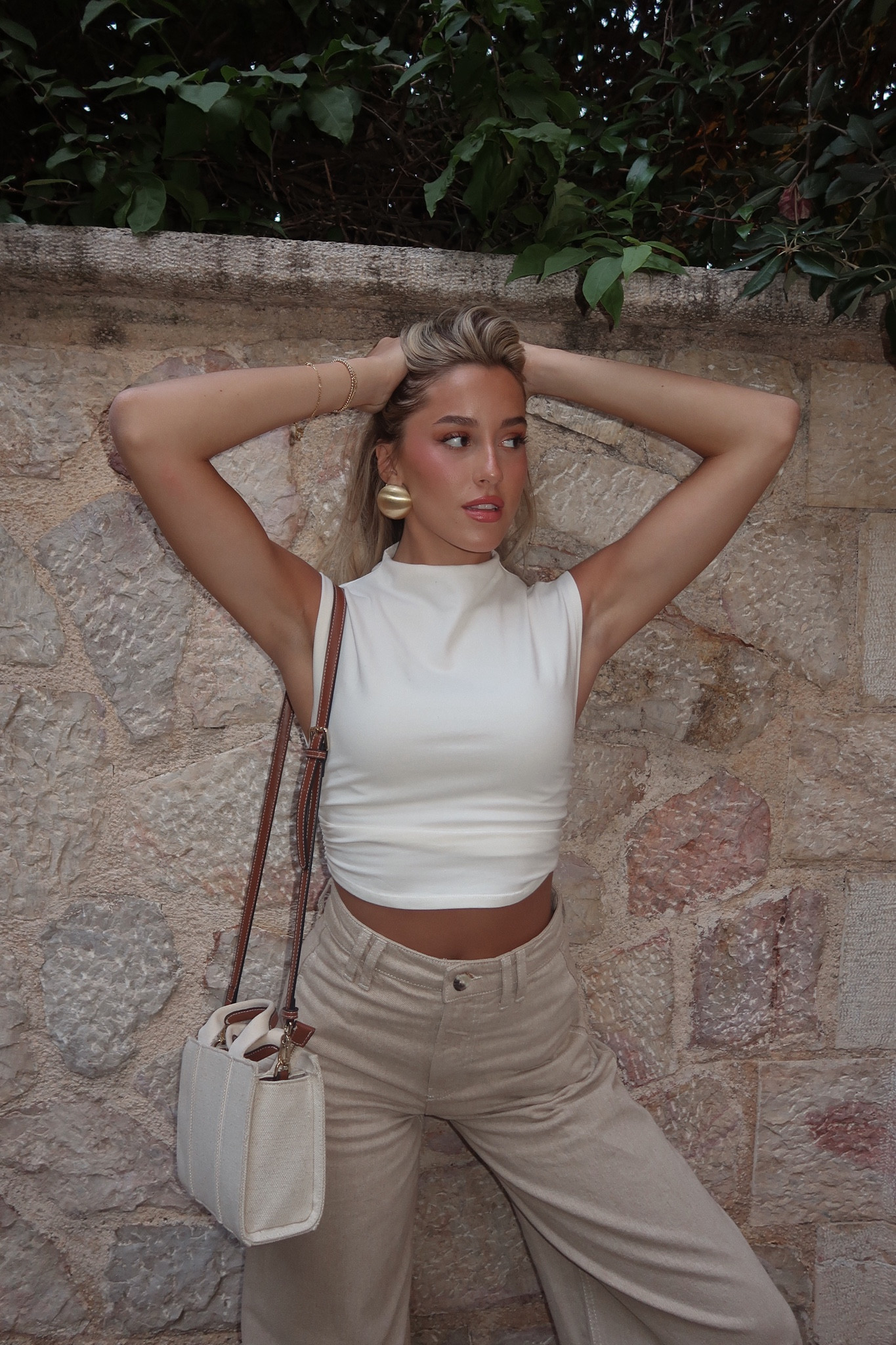 Neutral outfit inspo!
Top is reformation
Earrings - amazon 
Jeans +bag are Zara but couldn’t link so I added similar! ♥️

#LTKstyletip #LTKeurope #LTKFind