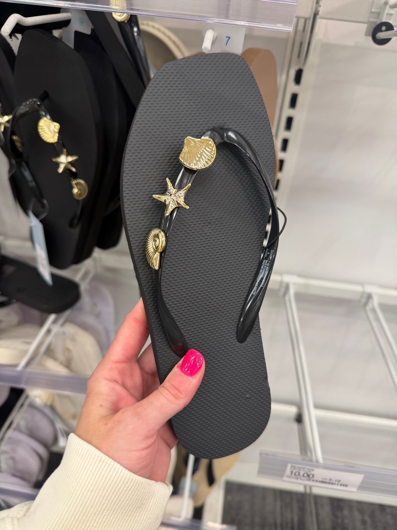Summer sandals 🩴 🏖️ 

#LTKSeasonal #LTKootd #LTKgrwm