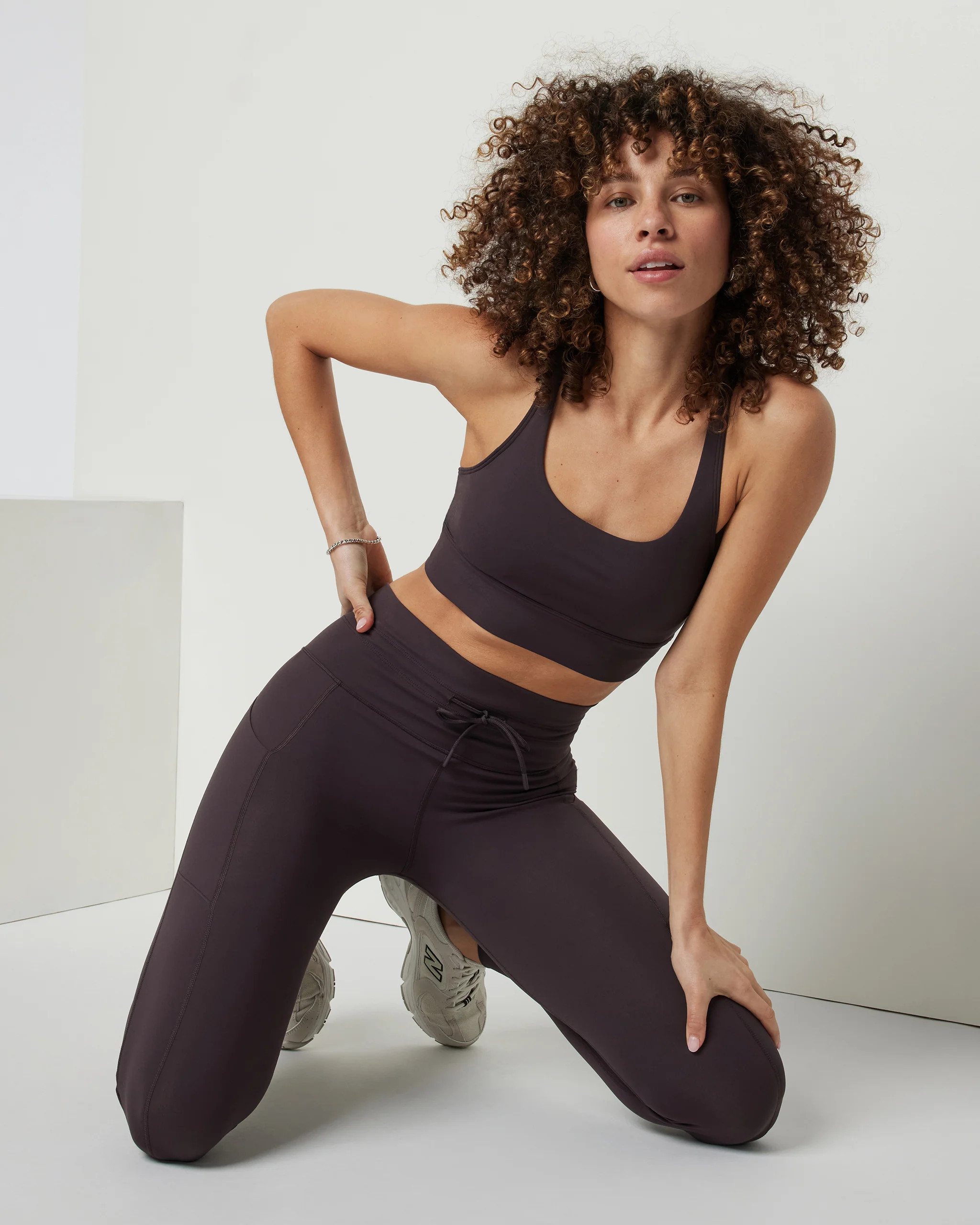 Yosemite Longline Bra | Vuori Clothing (US & Canada)