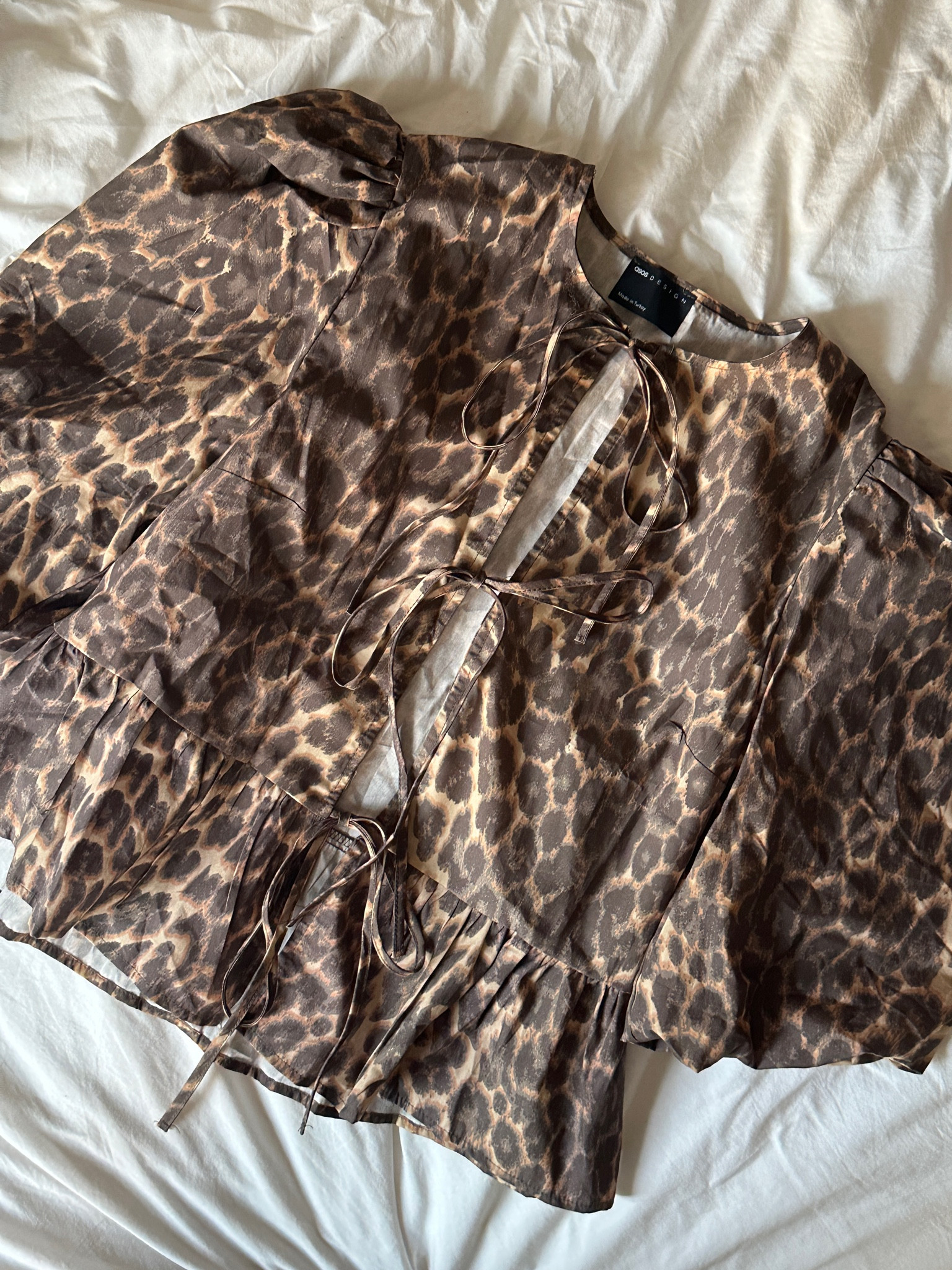 Leopard print ganni shirt dupe !! I adore it #leopardprint #gannidupe #springstyle 