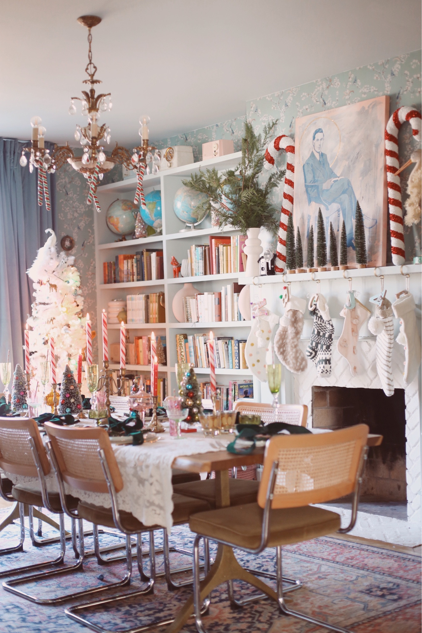 A classic red and green tablescape - perfect for a Christmas dinner party. 

#LTKHoliday #LTKhome #LTKSeasonal