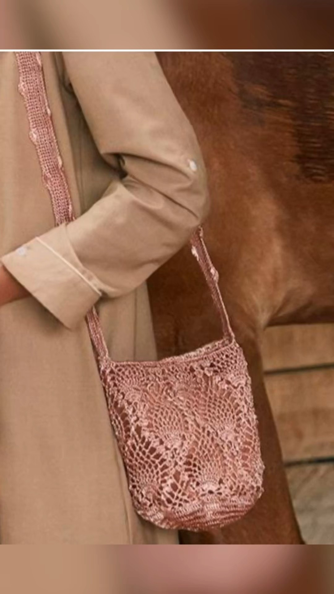 VERDI Mochila Pineapple Gold Bag - Handwoven Colombian Luxury | Jet Set
LatAM Style
Discover the VERDI Mochila Pineapple Gold, a handwoven Colombian bag crafted from pineapple fiber and metallic threads. Its sculptural shape and golden texture make it the perfect luxury accessory for resort style, warm-weather travel, and editorial outfits. Curated by Jet Set LatAM.

#LTKGiftGuide #LTKTravel #LTKBeauty