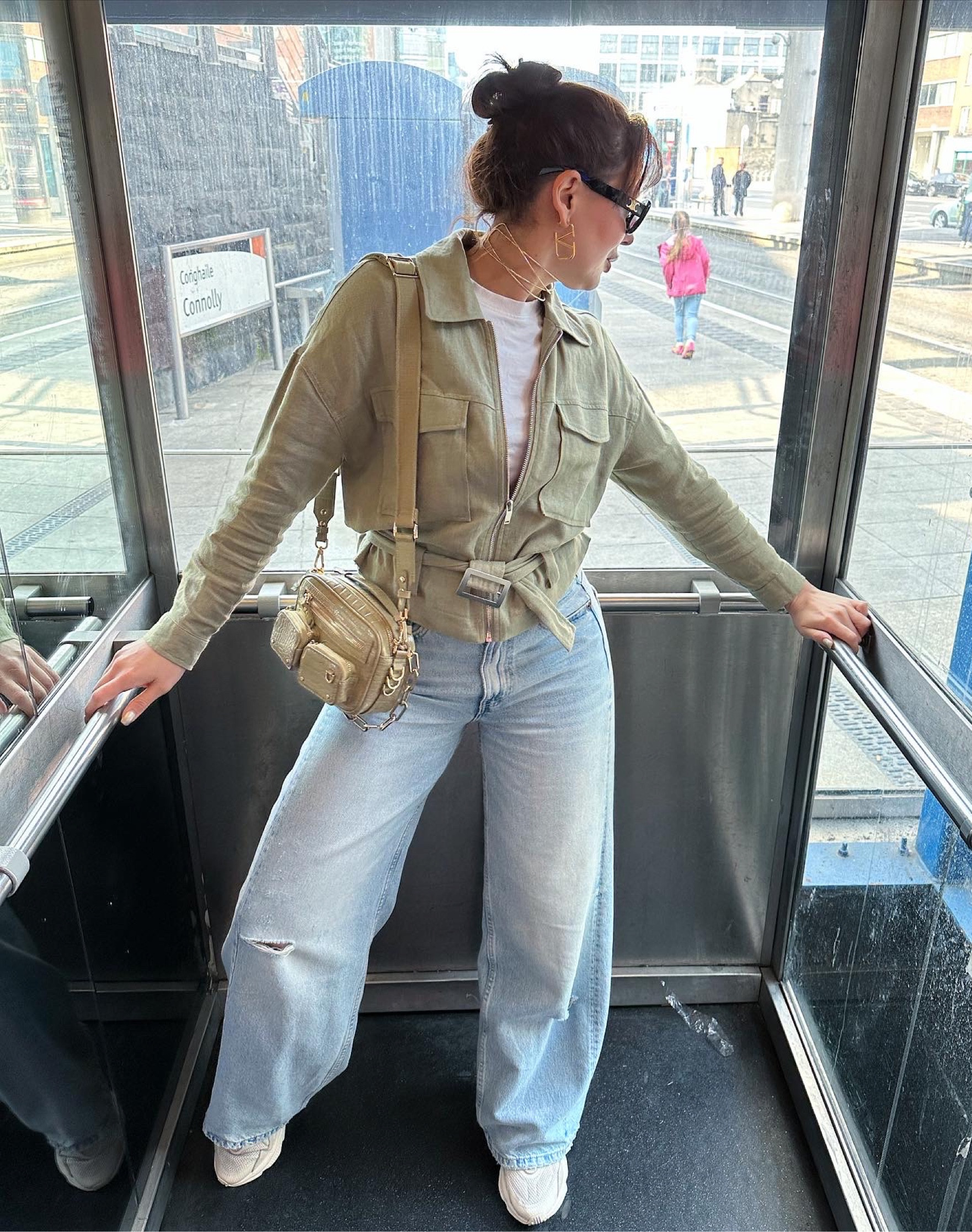 Shop my mini bag, use code: BBI51W94 for 15% off at checkout, SALE is included 

Follow my shop @Daria_Doherty

#LTKeurope #LTKitbag #LTKSeasonal