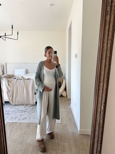 Bump friendly loungewear or going out wear 🤪 these pants and grey longline cardigan are 15% off! Medium in both, small in top 🤍 

#LTKSpringSale #LTKfindsunder100 #LTKbump