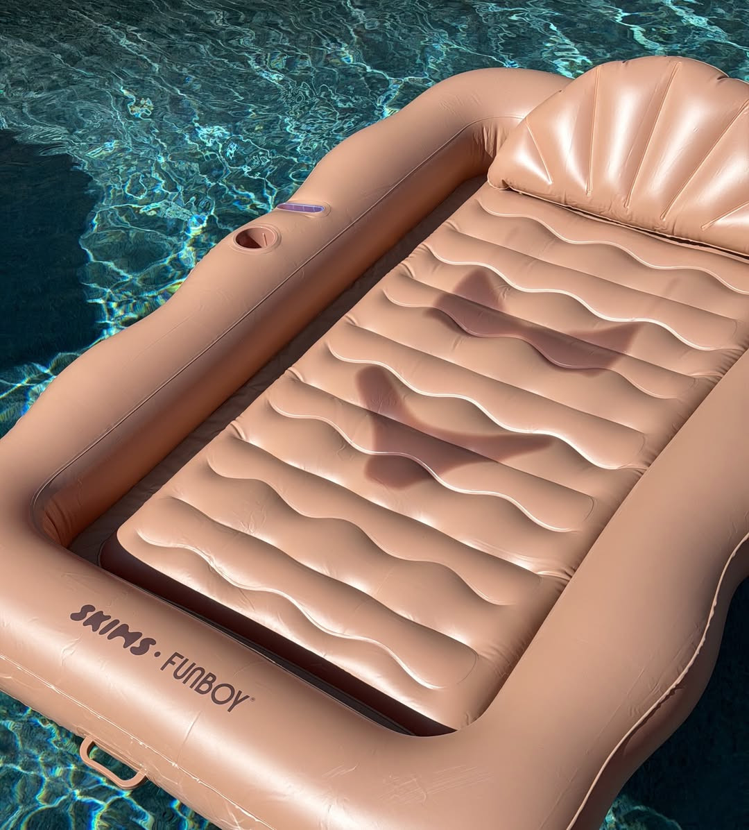 My new favorite pool float!

#LTKSeasonal #LTKHome #LTKselfcare