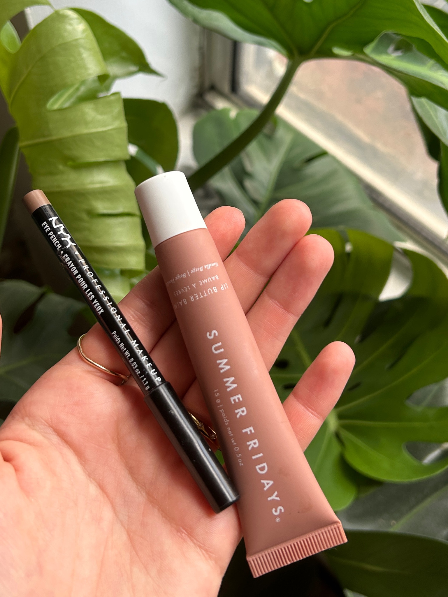 fav lip combo 

#LTKCyberWeek #LTKCyberSaleIE #LTKbeauty