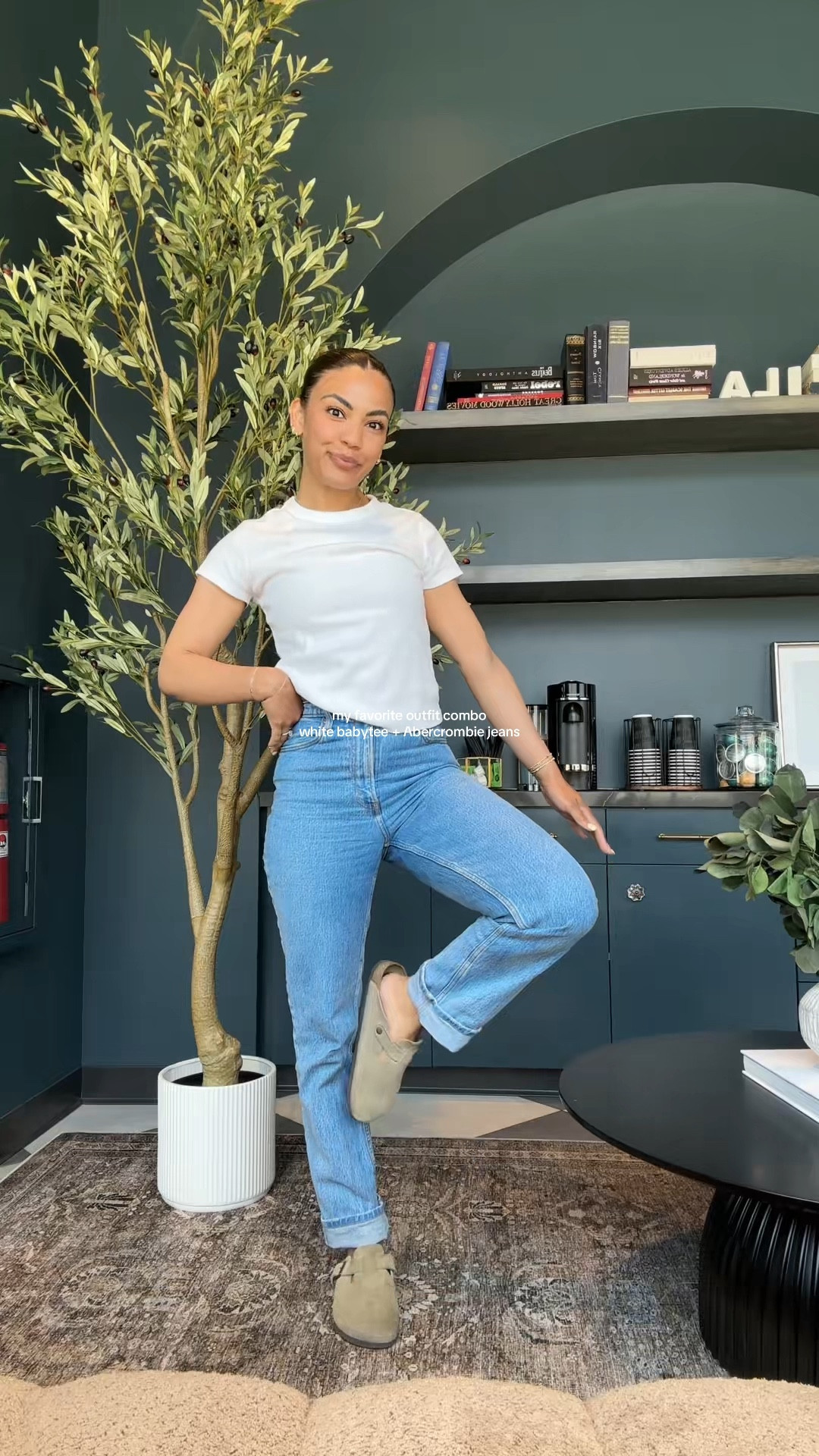 simple work outfit 