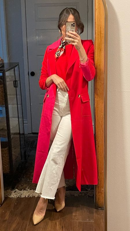 So happy the weather is cooling off so I can bust out my favorite coat again 🩷 pants are the Marine Straight jeans from Zara, but I linked a similar pair below!

#LTKbump