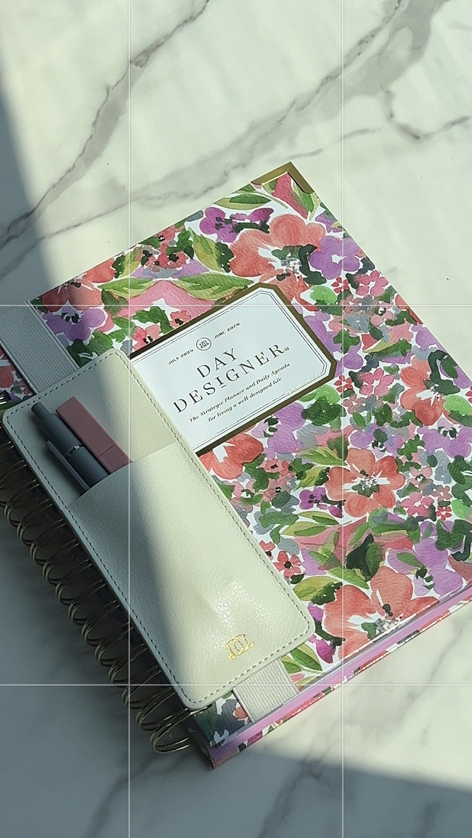 Planning days, balancing life — but make it ✨aesthetic✨ & don’t forget to use my code CRYSTALDEMS15 for 15% off your Day Designer 🖊️📓💛

#LTKSummerEdit #LTKGiftGuide #LTKFindsUnder100