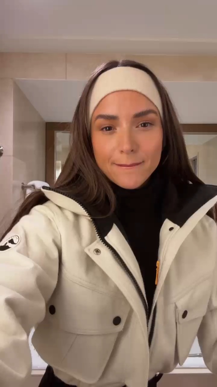 Snow look of the day!🤍 My exact headband is from meremere diaries! 

 #LTKSeasonal #LTKStyleTip