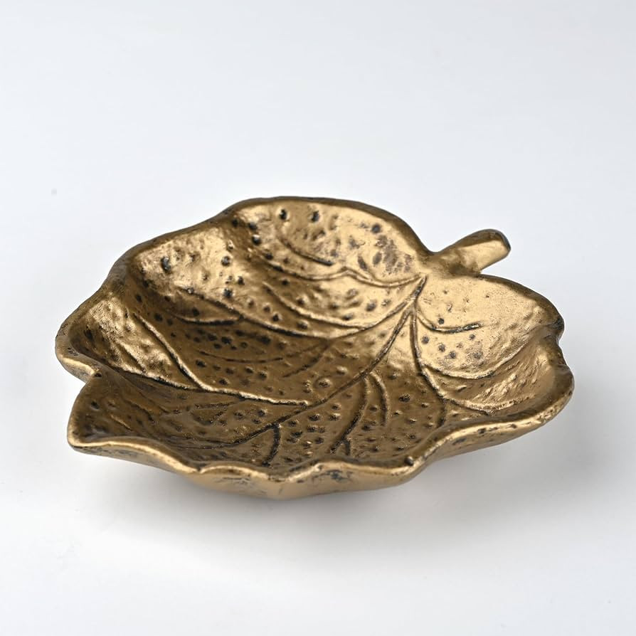 ZSHAWN Decorative Leaf Jewelry Dish, Vintage Brass Cast Iron Trinket Tray | Amazon (US)