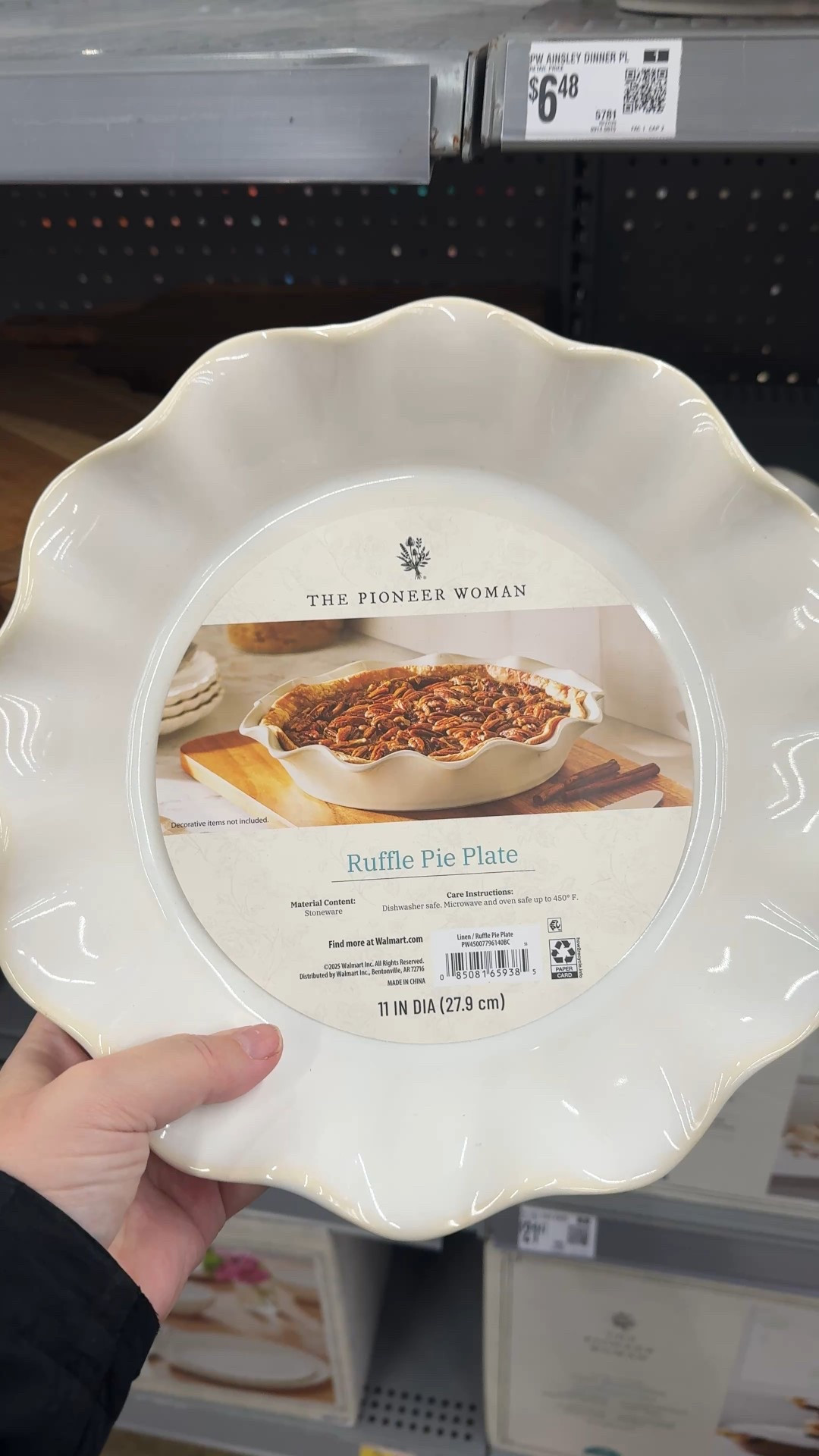 This ruffle pie pan would be stuffing for Christmas desserts, but also a great staple piece for year round dinner parties  

#LTKFindsUnder50 #LTKHoliday #LTKHome