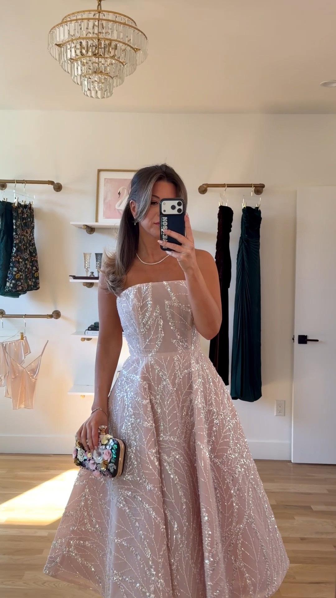 Pink strapless sequin midi wedding guest and formal event dresses

Vici code: Emerson30
Electric picks code: emerson20

Size down to xs/0 helsi

Wedding guest
Formal event
Black tie
Sequin Metallic
Strapless
Special occasion

#LTKWedding #LTKValentine #LTKgrwm