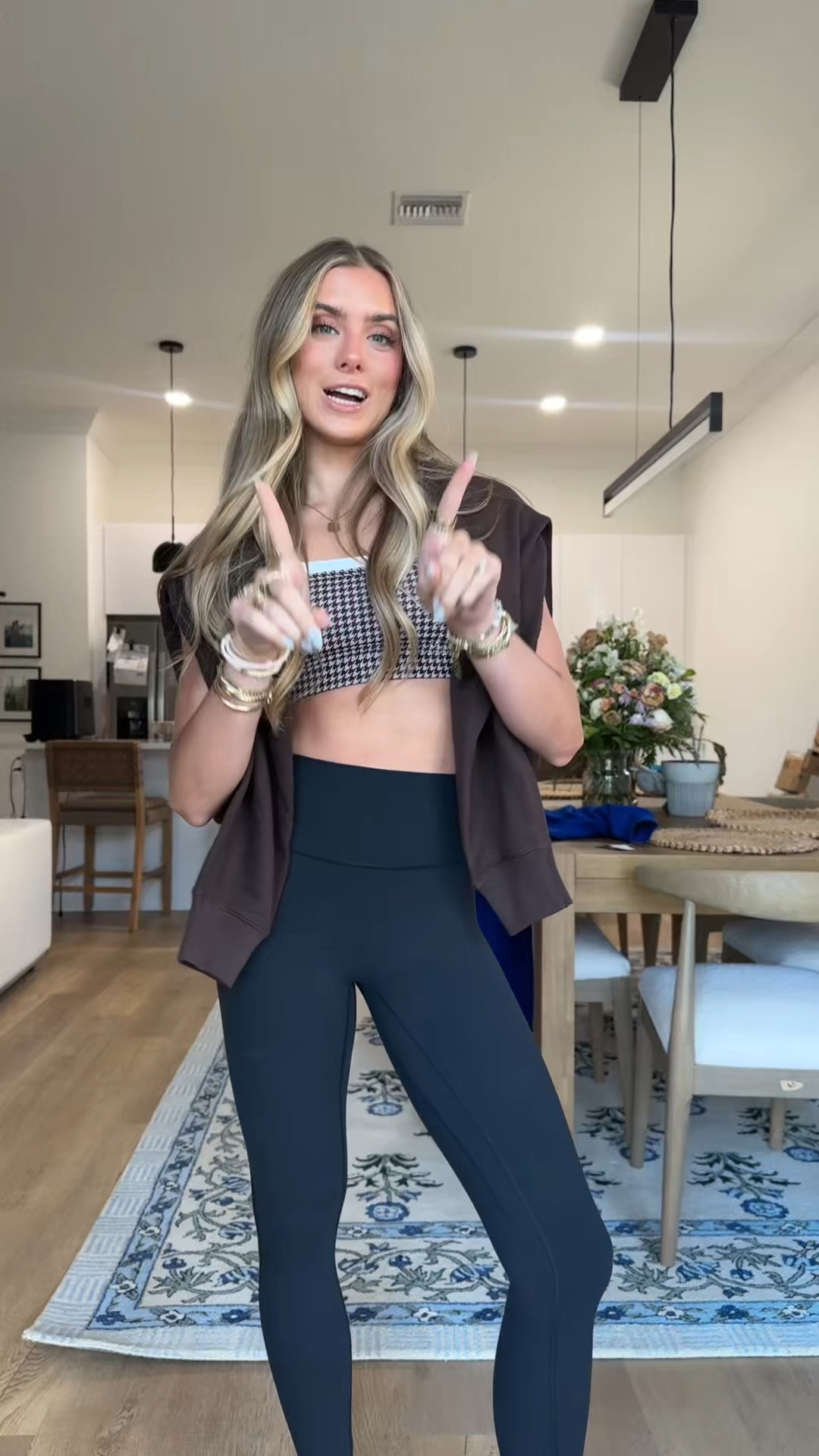 the fabric here is insane 👏I have been nonstop wearing that burgundy workout set and @abercrombie noticed so we got some new activewear pieces! The fabric, y’all it is a must try. The studioFLEX fabric is lightweight, buttery soft, and nonrestrictive providing a barely there feel. (skin-like) The best part too is that it moves with you during low impact activity and is also great for all-day wear. These leggings also have a smoothing double-layer waistband with no center front seam and flattering v-shaped back seaming detail. A++ all around. 

What I got: YPB On The Go Mockneck size XS color coffee; YPB studioFLEX Double-Layered Sports Bra size XS color brown houndstooth; YPB studioFLEX 7/8-Length Legging size XS color black; YPB On The Go Crew size XS color dark blue. 

#ypb #ypbabercrombie #ypbactivewear #activewear #workoutoutfit #athleticwear #athleticwearhaul #workoutset #haul #tryonhaul #tryon #tryonwithme #shoppinghaul #abercrombiehaul #abercrombiefinds #abercrombiestyle #abercrombie 


#LTKfitnessgoals #LTKCyberWeek #LTKActive