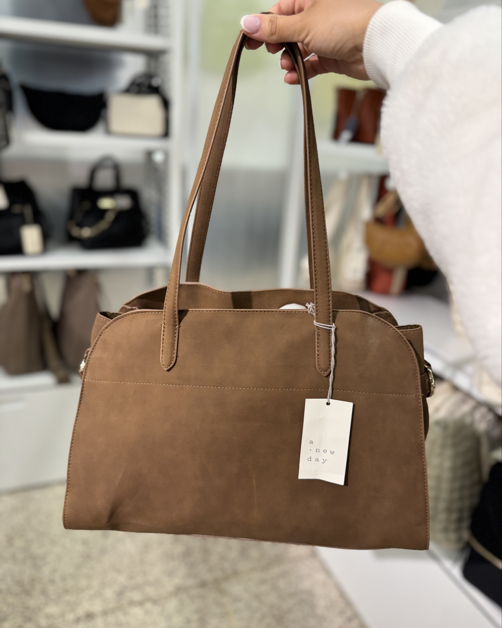 Target everyday bag✨

#LTKWatchNow