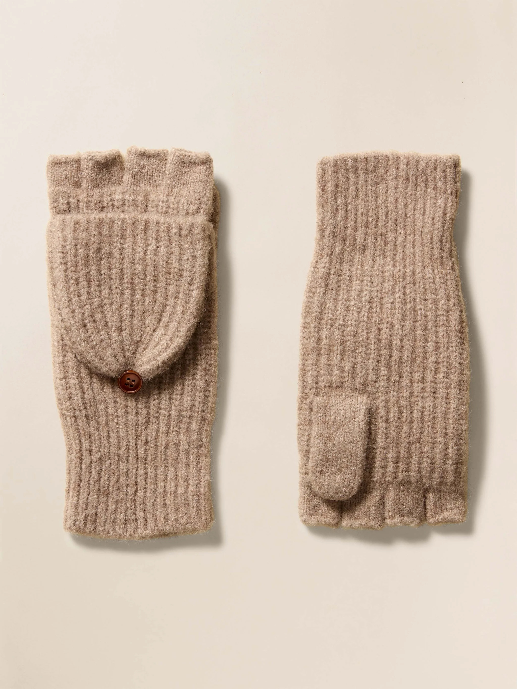 Alpine Cozy Pop Top Mitten - Toffee | Faherty