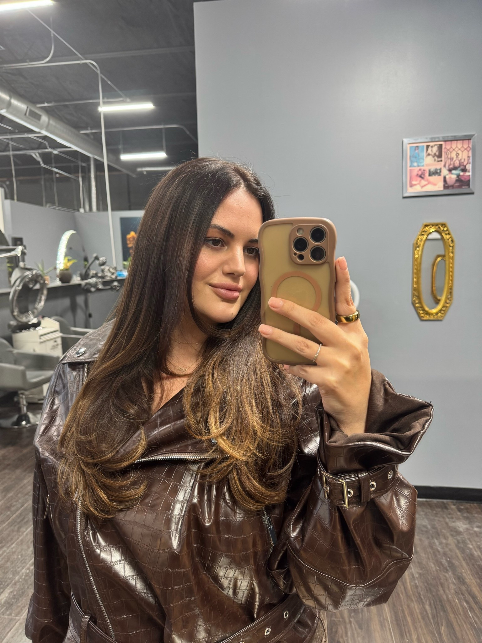 Cutest oversized moto jacket 

#LTKStyleTip #LTKSeasonal #LTKMidsize