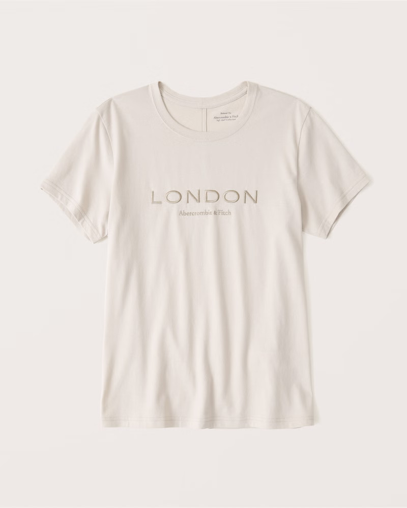 Short-Sleeve Relaxed Logo Tee | Abercrombie & Fitch (US)