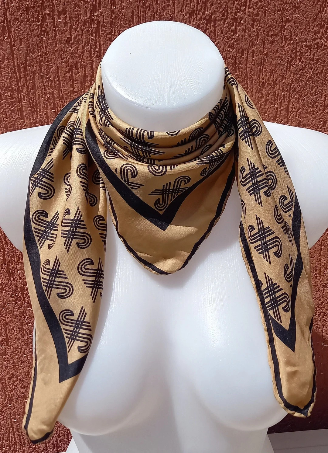 Vintage Jaeger Cream Silk Scarf 66 X 67 Cm /26 X 26 - Etsy Portugal | Etsy (US)