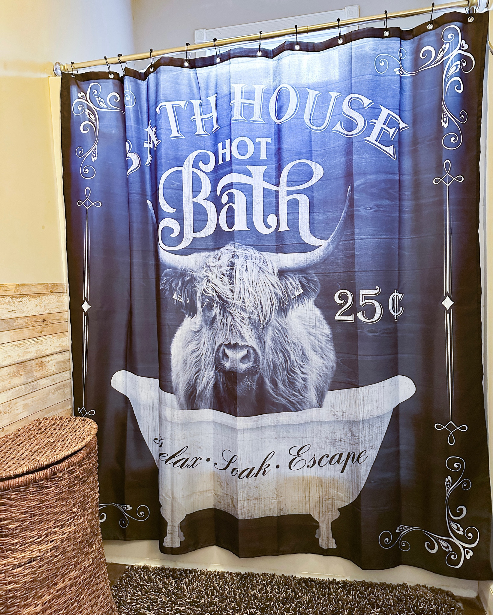 𝐂𝐮𝐭𝐞𝐬𝐭 𝐒𝐡𝐨𝐰𝐞𝐫 𝐂𝐮𝐫𝐭𝐚𝐢𝐧! 

The perfect addition to a wooly cow lovers home! 

#home #homedecor #bath #bathdecor #highlandercow #woolycow #bathroom #showercurtain 

#LTKfindsunder50 #LTKGiftGuide #LTKhome
