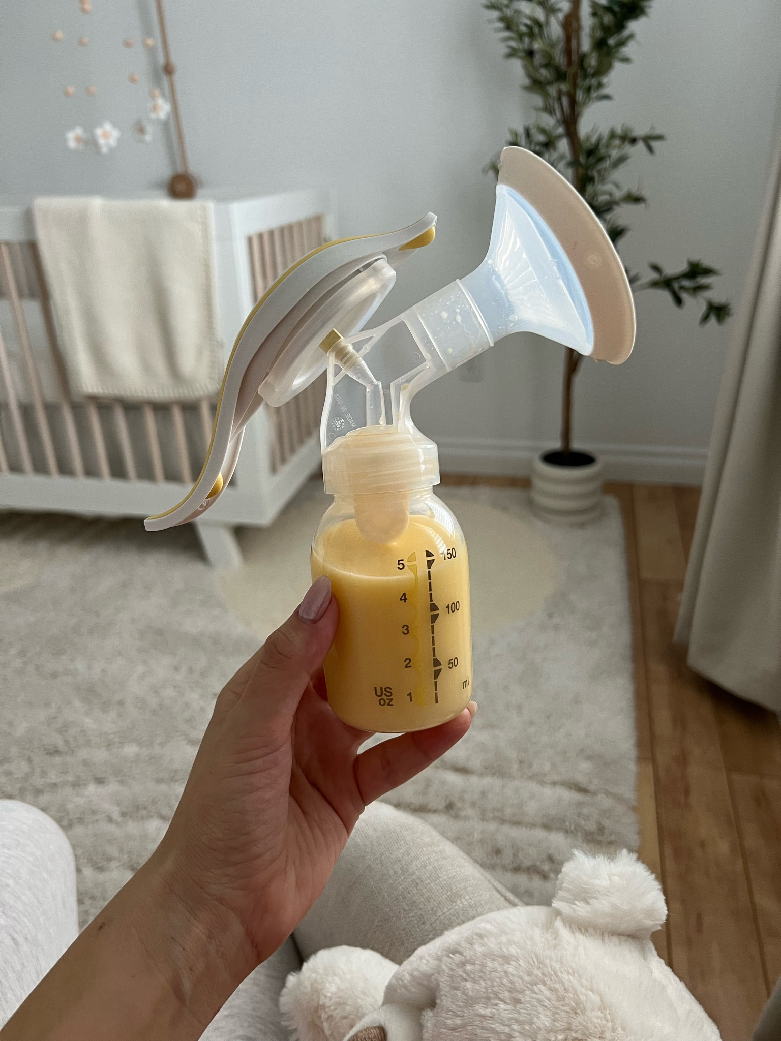 The best manual hand pump!! 

Gets every drop! 

Under $35 🙌🏽