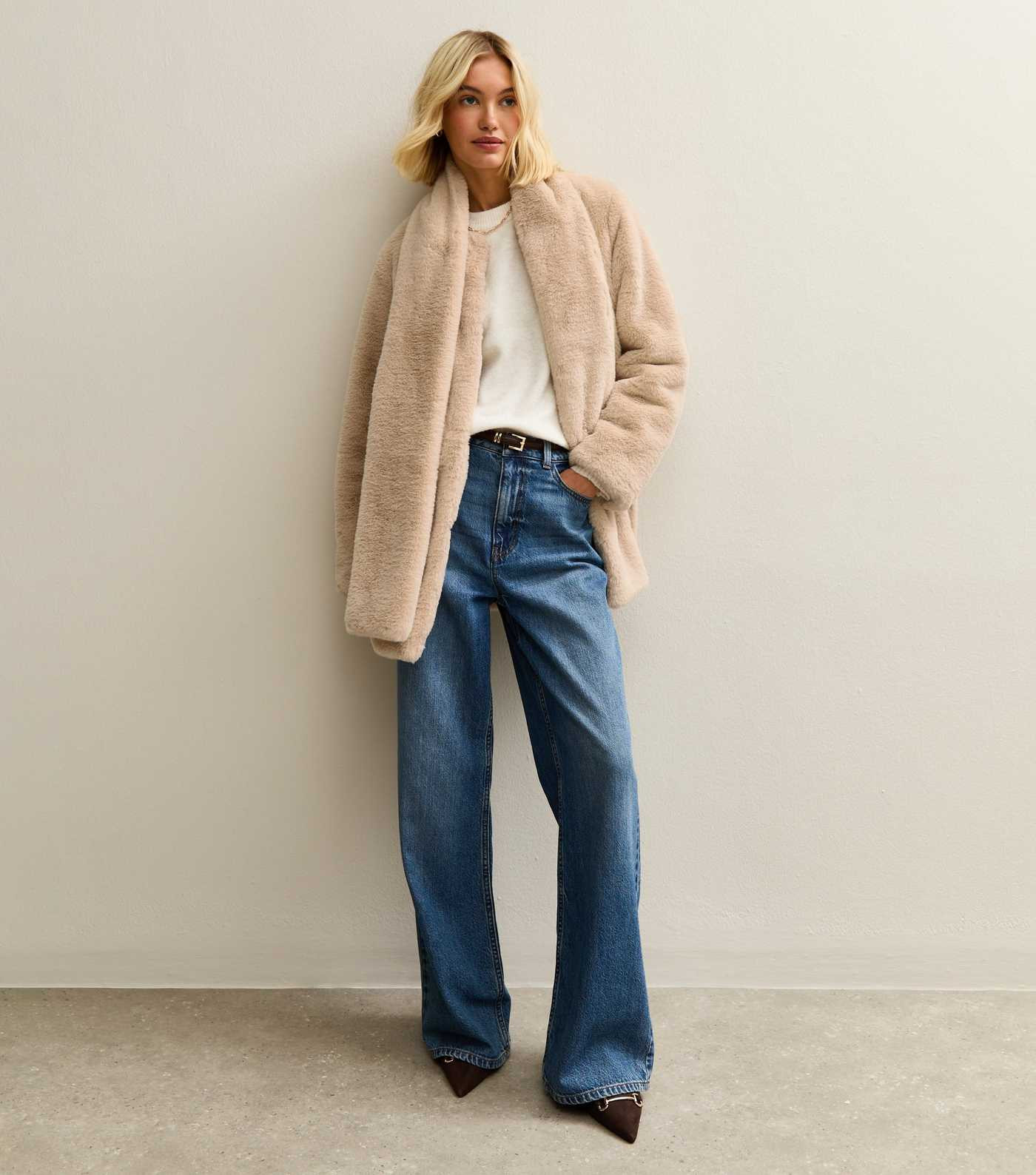 Cream Faux Fur Jacket and Scarf Set | New Look | New Look (UK)