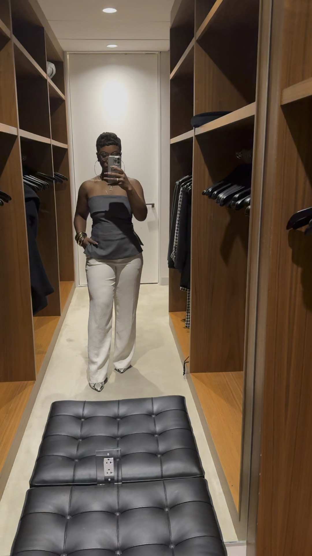 This tube top is one of my favorite Aritzia purchases. Any opportunity to highlight my clavicles  