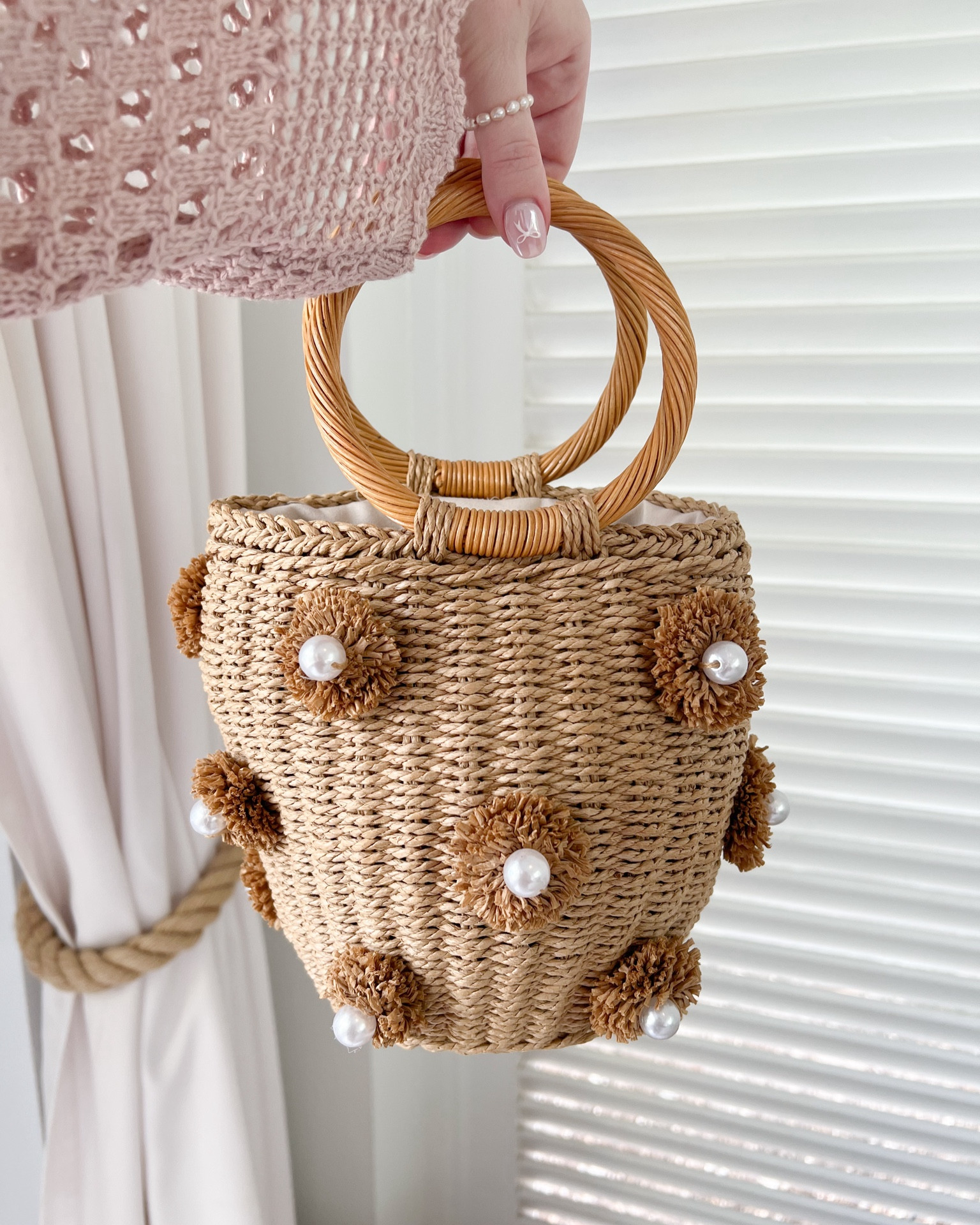 The perfect bag for vacation! I wore it on my recent cruise and got so many compliments 🐚

Spring handbag, vacation outfits, vaycay,  resort wear, amazon finds, woven bags, trending handbags, travel, pearl accessories, straw bag, fancythingsblogg

#LTKitbag #LTKSeasonal #LTKfindsunder50